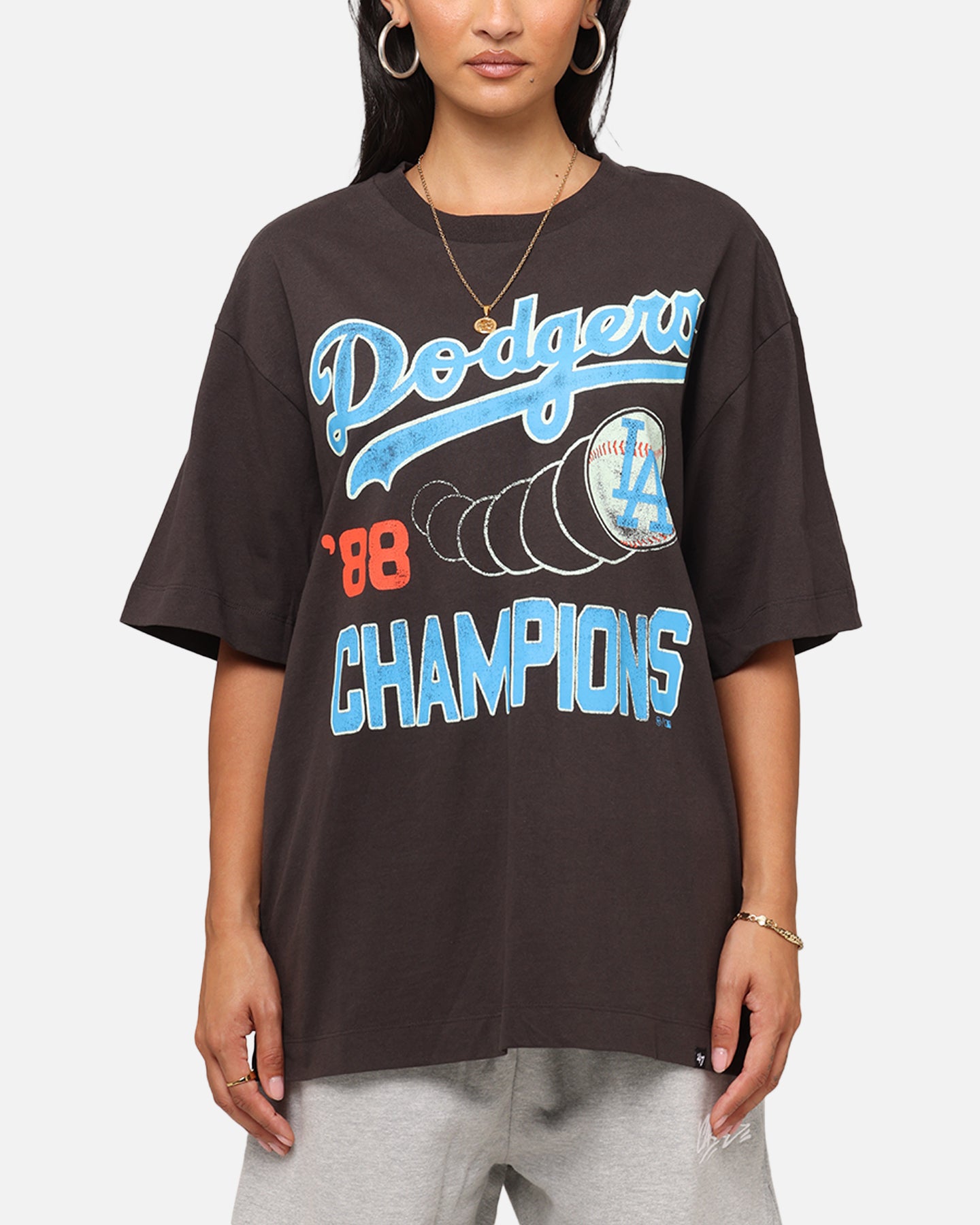 47 Brand Los Angeles Dodgers Sigma Foundation T-Shirt for Men - Dark Grey Baseball Fan Apparel - Perfect for Game Day, Casual Wear & Sports Events