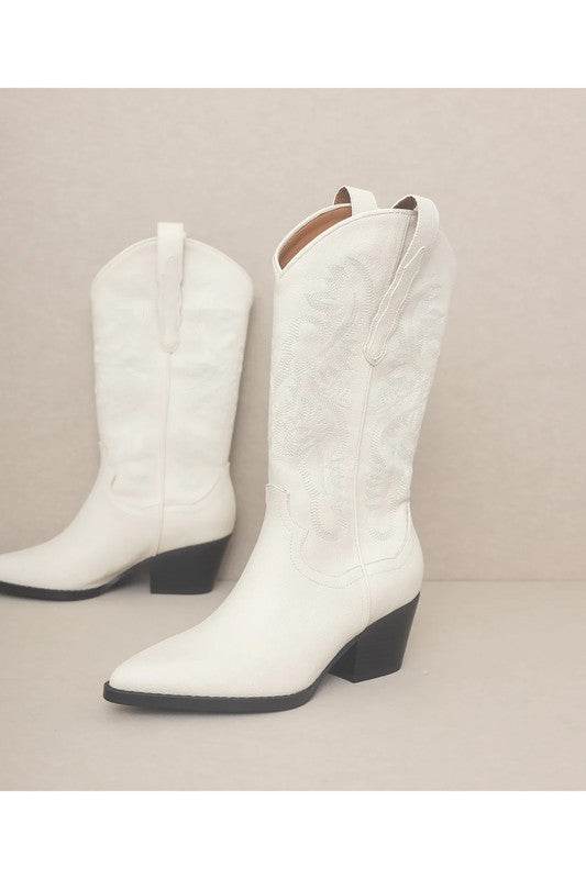 Amaya Classic Western Boots for Women - Genuine Leather Cowboy Boots with Comfortable Fit - Perfect for Rodeo, Country Music Festivals & Western Fashion