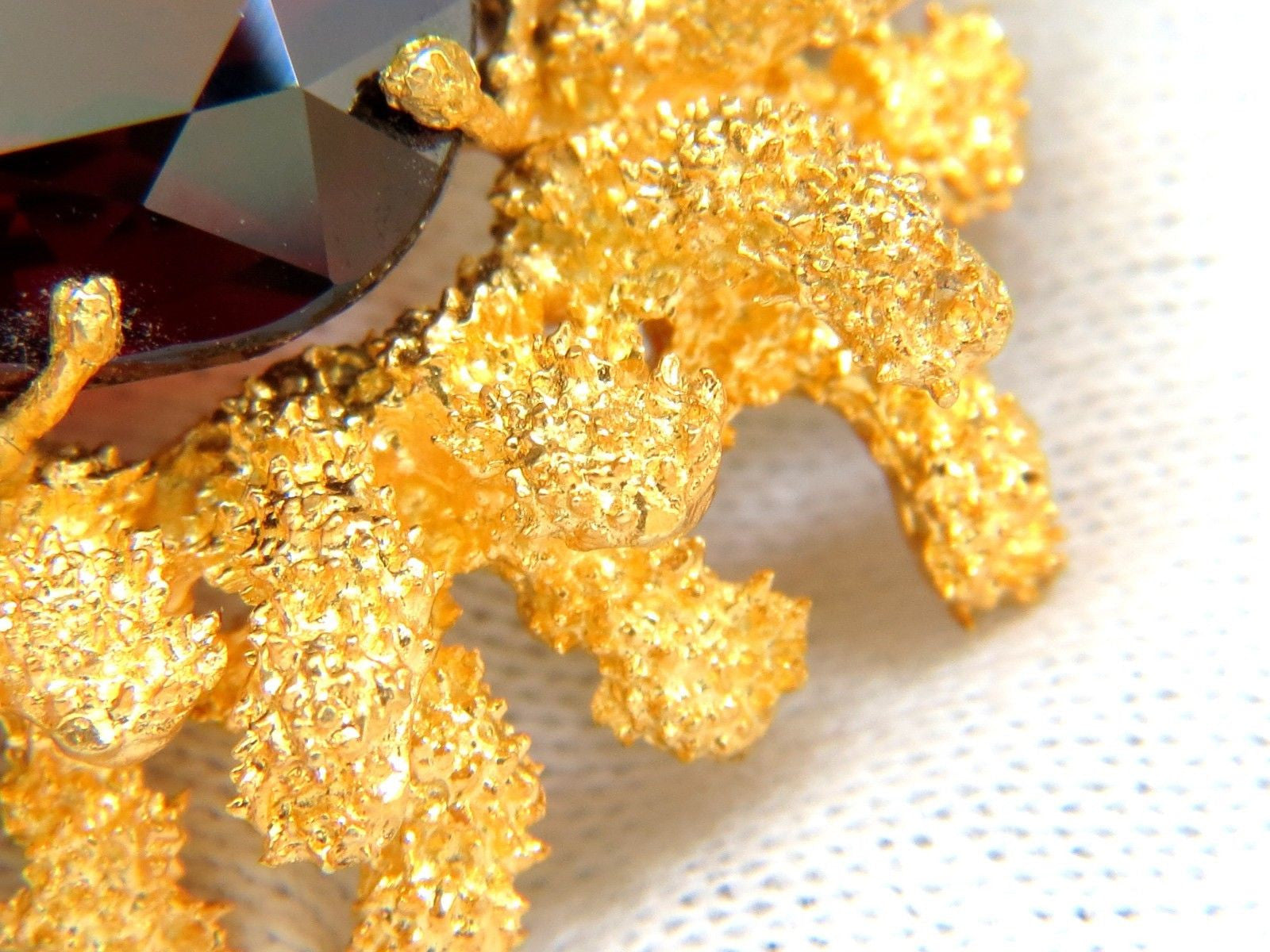 32.22CT GIA Certified Natural Spessartite Garnet 3D Ocean Coral Rough Nugget Pin - Perfect for Jewelry Making, Gemstone Collecting & Unique Gifts