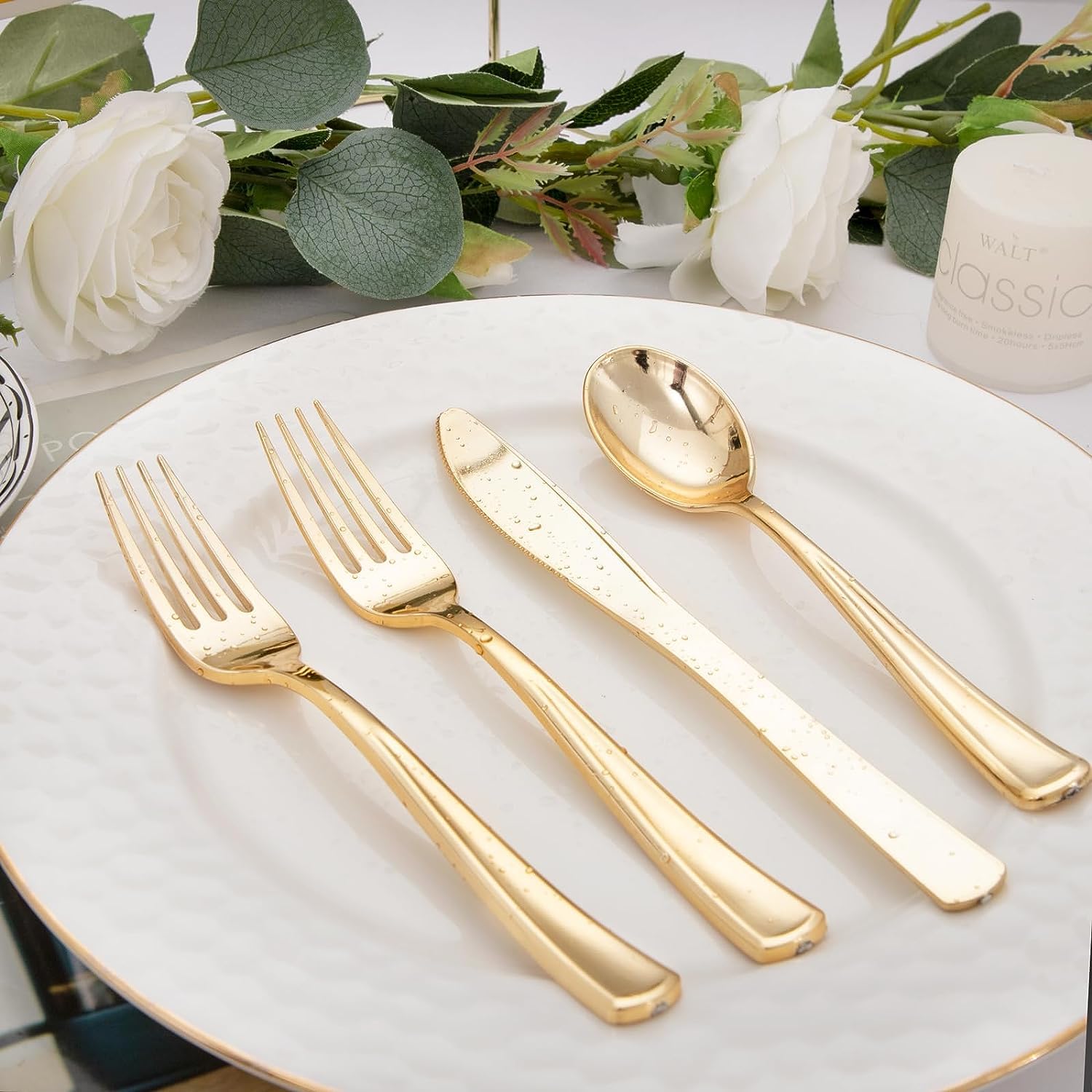 YOUBET 300-Pack Gold Plastic Forks - 7.4 Inch Heavy Duty Disposable Cutlery - Elegant Gold Silverware for Parties, Weddings, Christmas & Special Events - Perfect for Catering, Picnics & Home Entertaining