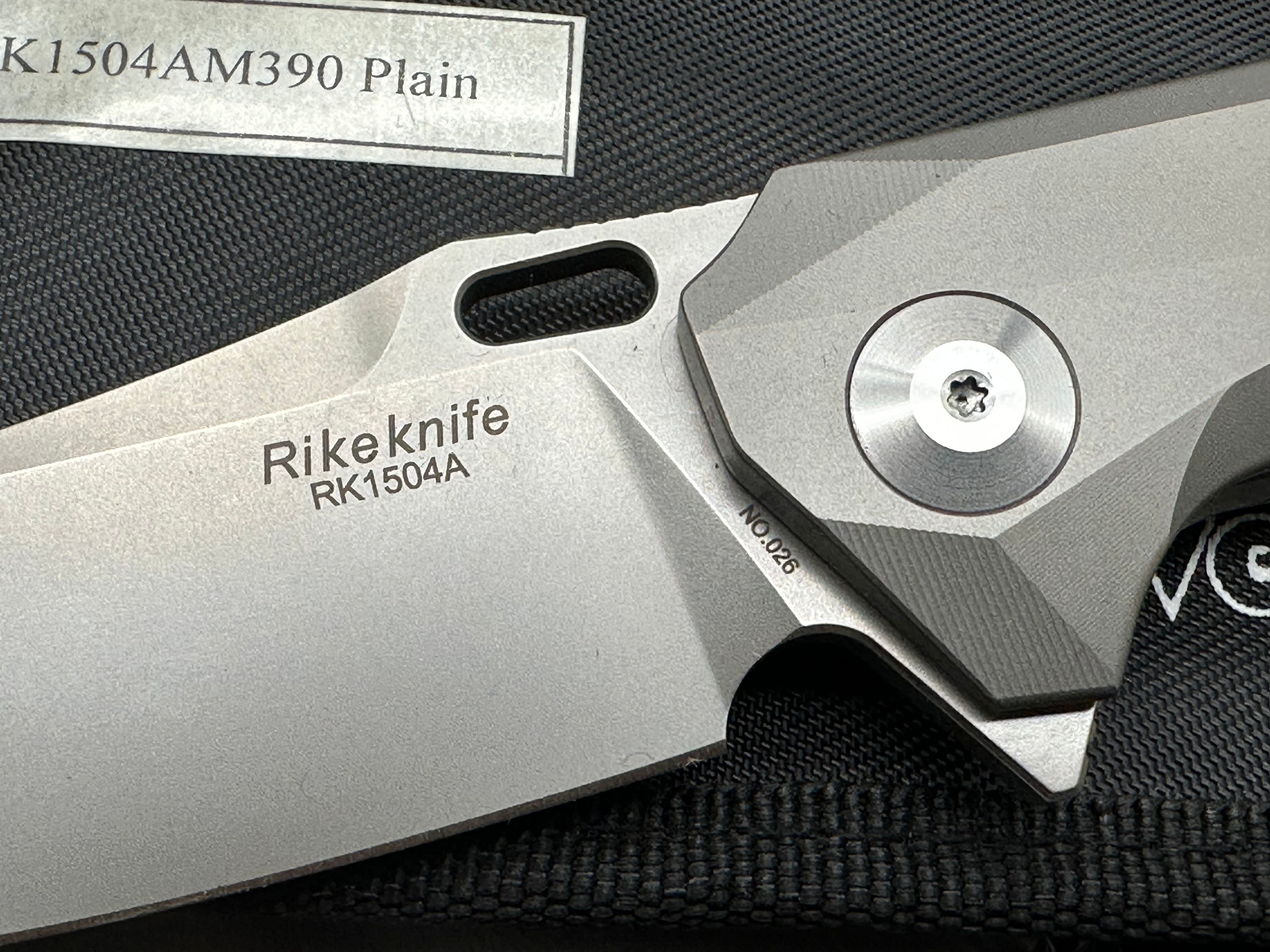 Rike Knives 1504A Folding Pocket Knife - Premium M390 Steel Blade & Titanium Handle - EDC, Camping, Hunting, Outdoor Survival Gear