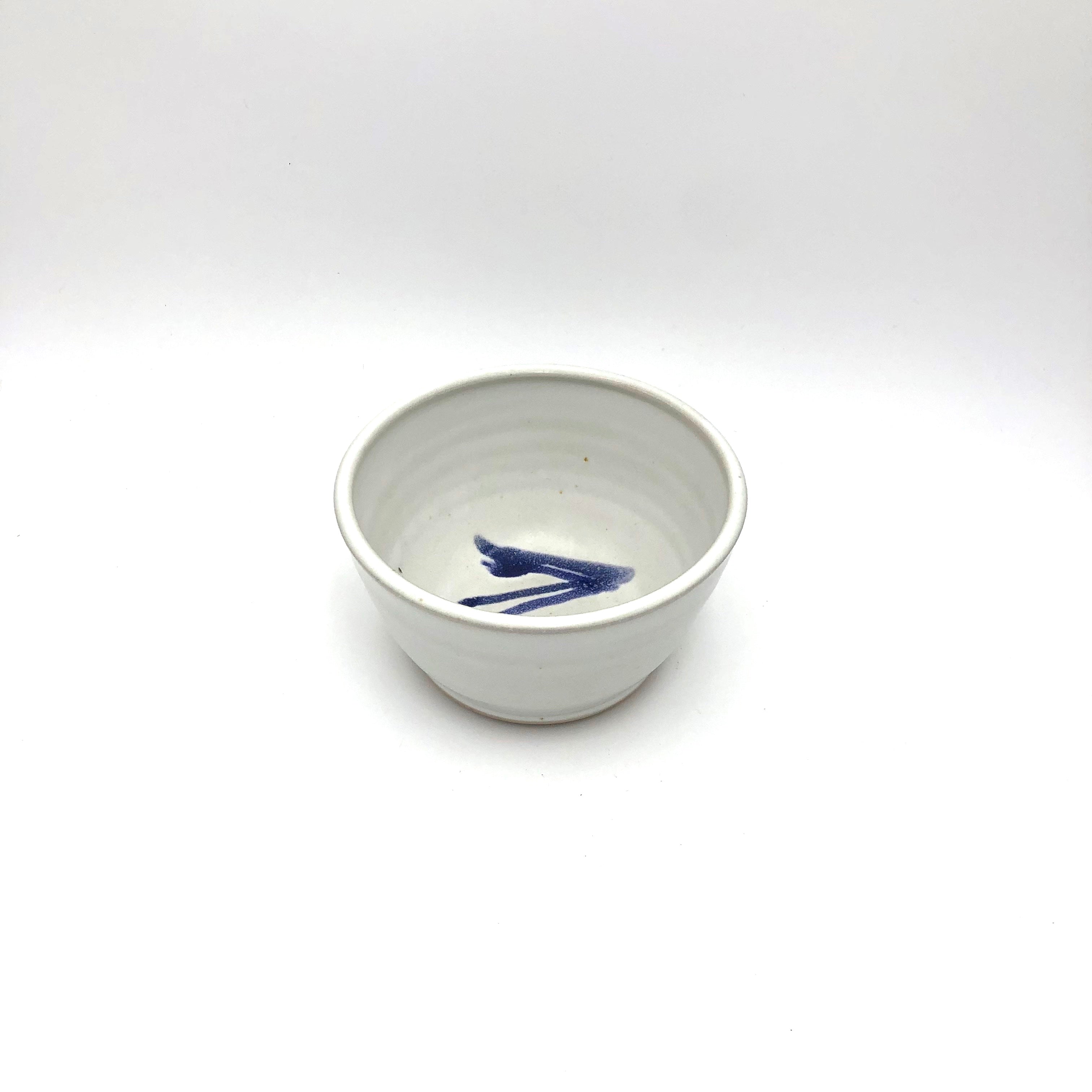 Premium White Ceramic Cereal Bowl with Splash Design - Durable & Stylish Breakfast Bowl for Cereal, Soup, and Snacks - Perfect for Home, Office, or Restaurant Use