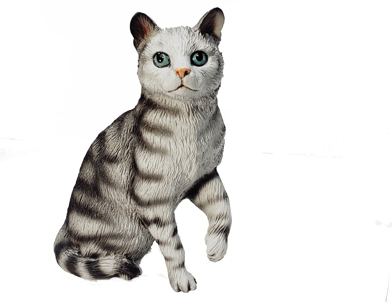 Handcrafted Tabby Cat Figurine - Realistic Collectible Home Decor for Cat Lovers | Perfect for Bookshelves, Office Desks & Gift Giving