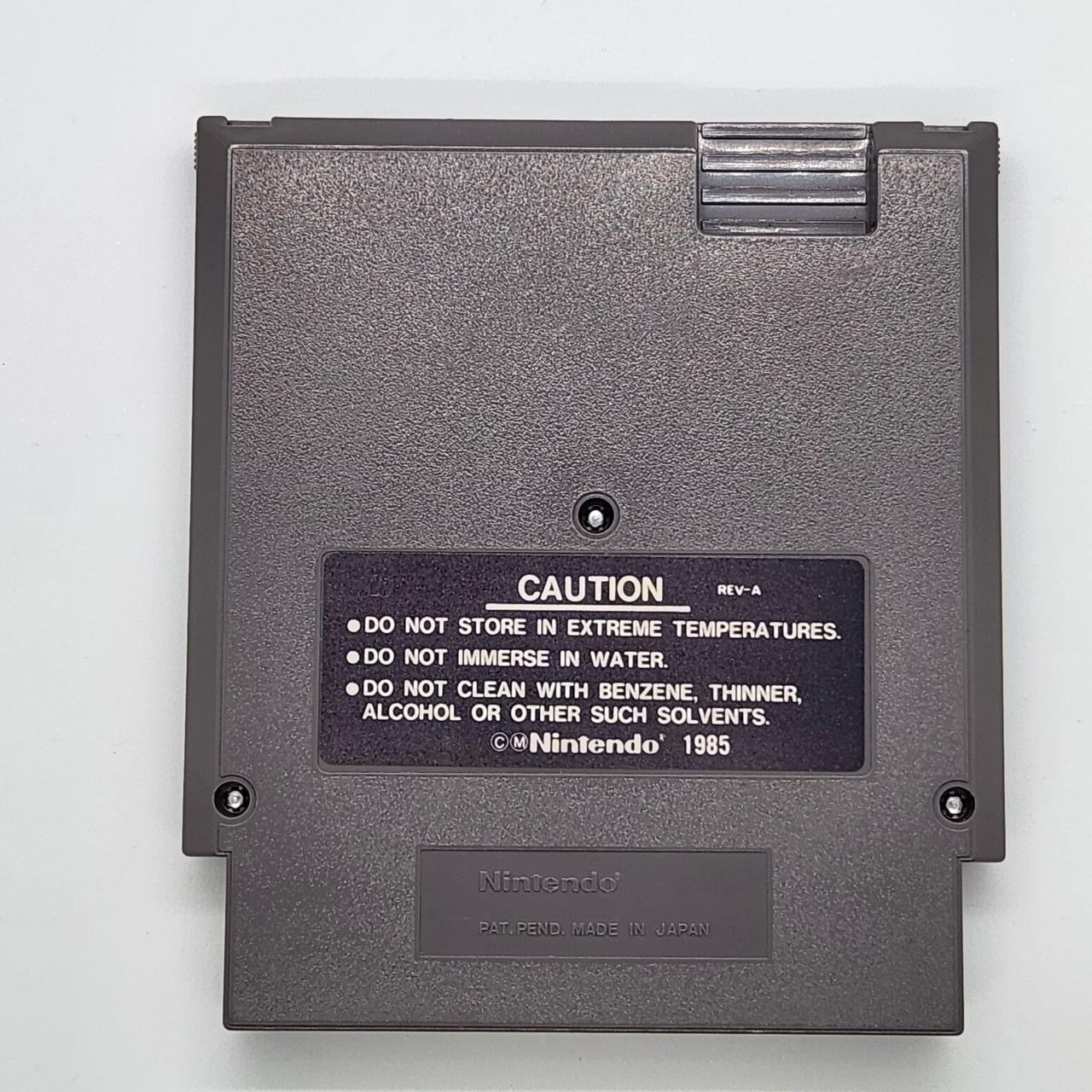 Original Batman NES Game for Nintendo Entertainment System - Classic Retro Video Game Cartridge for Collectors & Gamers - Perfect for Nostalgic Gaming & Display