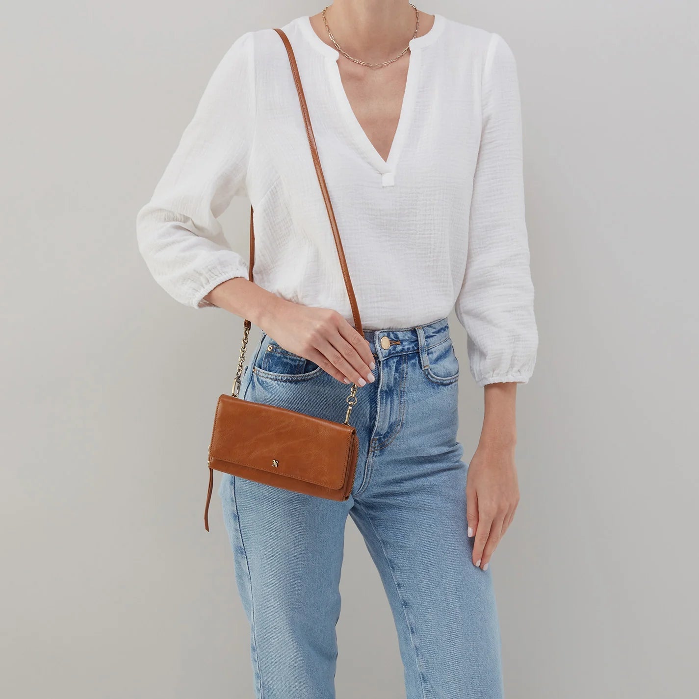 HOBO RUBIE Crossbody Bag for Women - Stylish & Functional Leather Purse for Everyday Use | Perfect for Work, Travel & Casual Outings