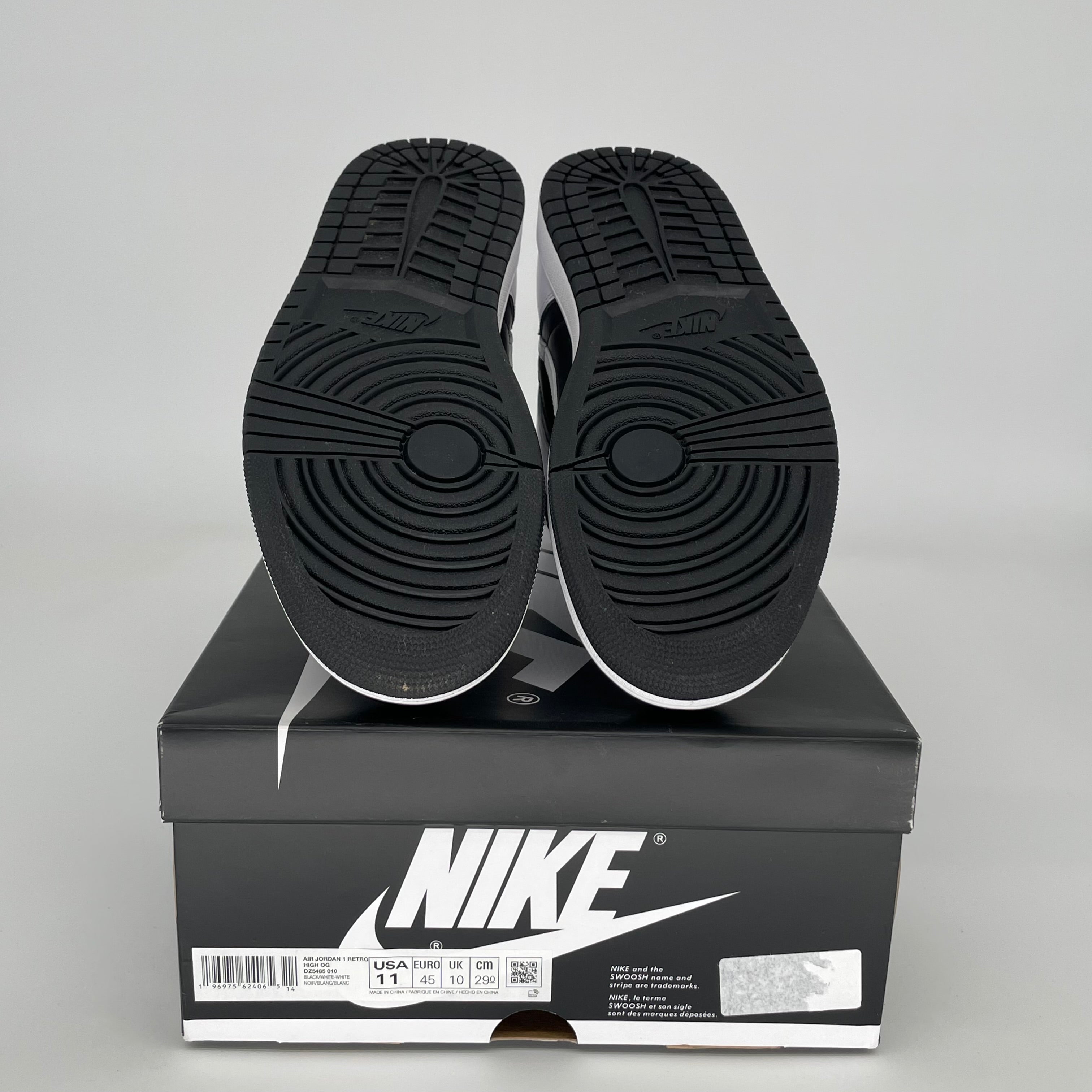 Original Air Jordan 1 Retro High OG 'Black White' Men's Basketball Shoes Size 11 - DZ5485-010 | Classic Sneakers for Streetwear, Basketball & Casual Outfits