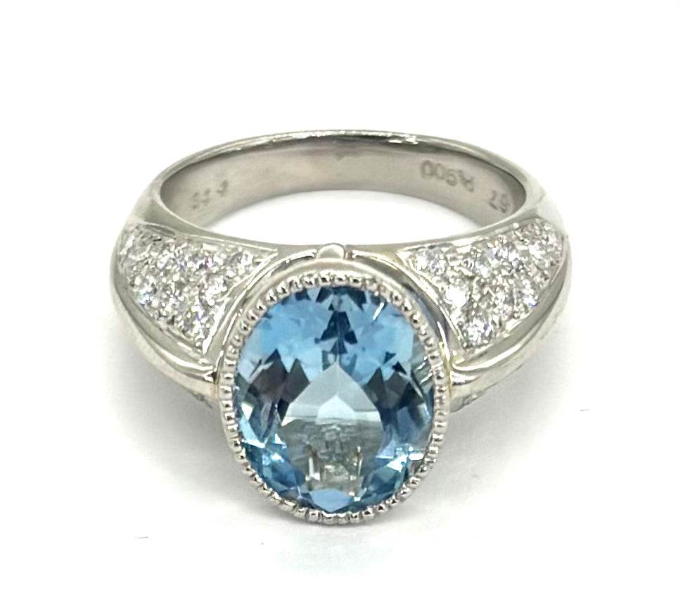 Platinum Diamond & Aquamarine Oval Ring for Women - Elegant Wedding, Engagement & Anniversary Jewelry Gift