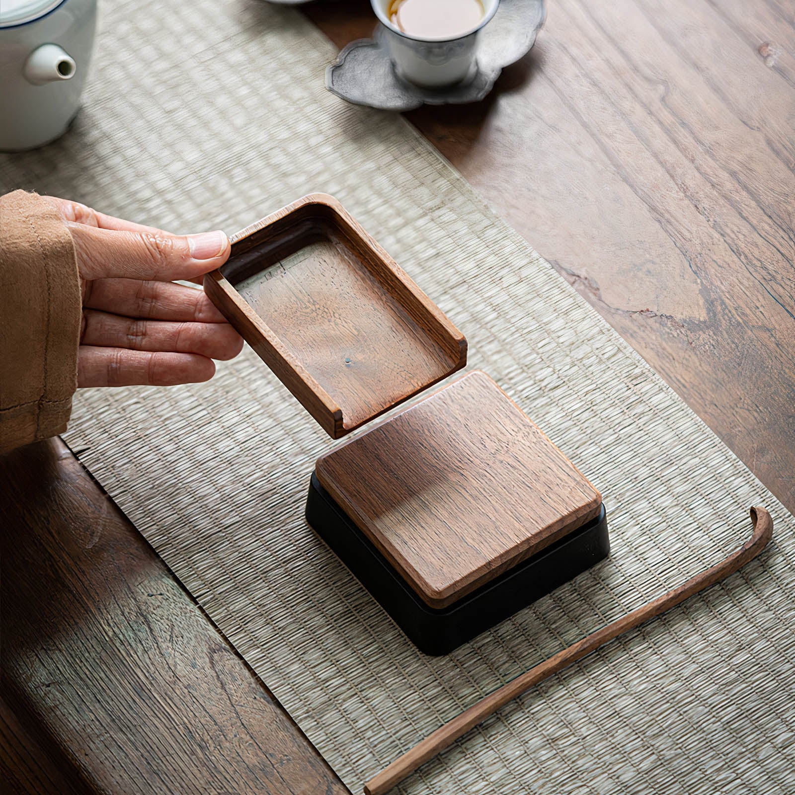 Premium Solid Wood Digital Kitchen Scale for Precise Tea & Coffee Brewing - Perfect for Home Baristas & Gourmet Cooking