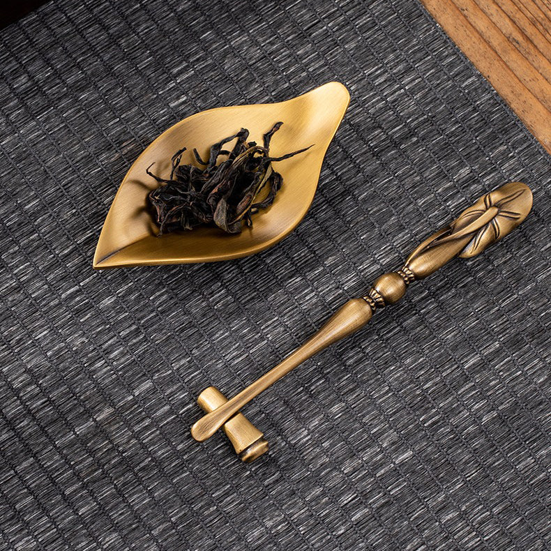 Handmade Brass Tea Holder with Lotus Spoon - Elegant Tea Accessories for Loose Leaf Tea, Perfect for Tea Ceremonies, Home Decor & Gifting