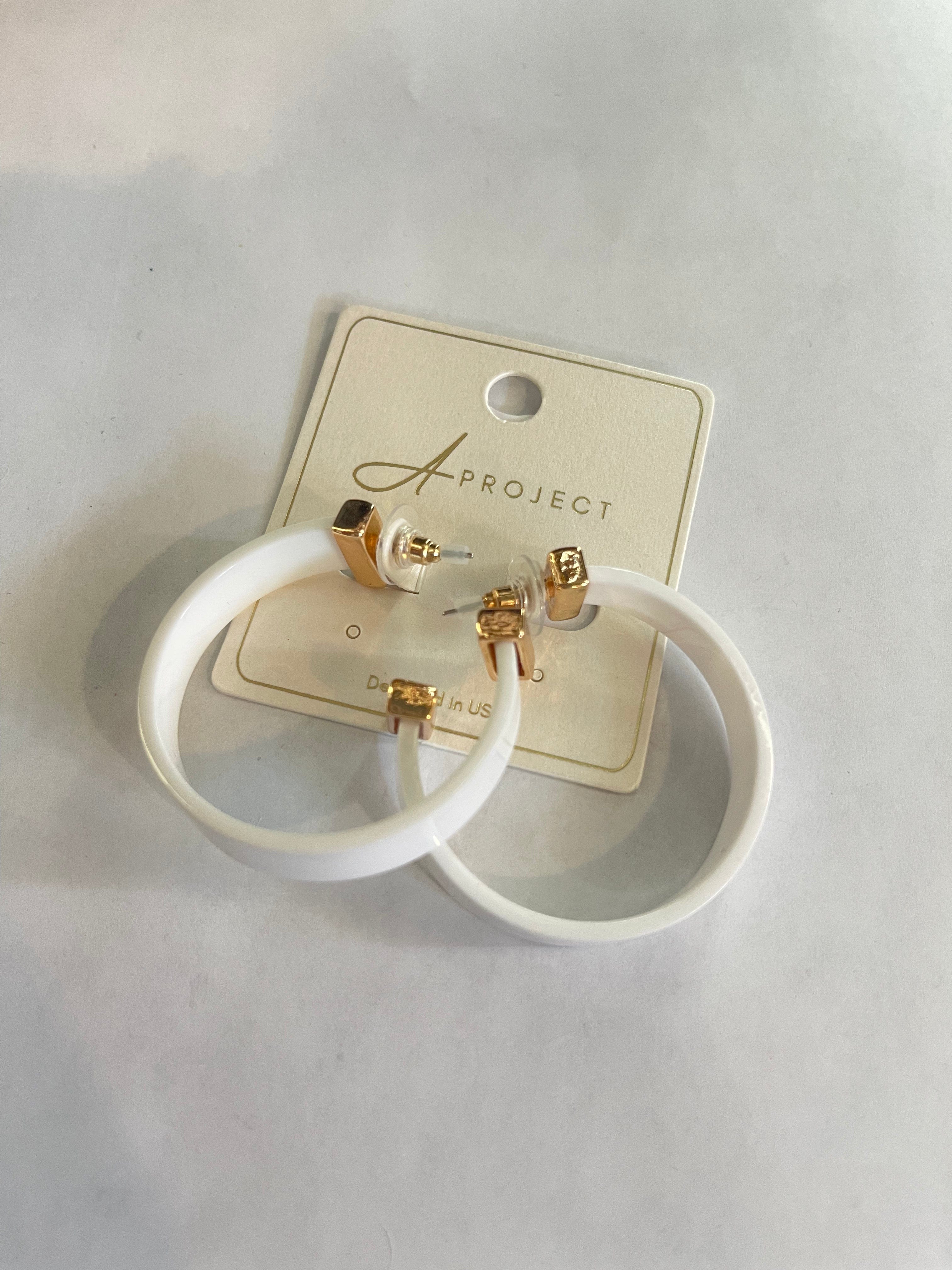 Chunky Acrylic Hoop Earrings for Women - Trendy Oversized Statement Jewelry - Perfect for Parties, Weddings & Everyday Wear