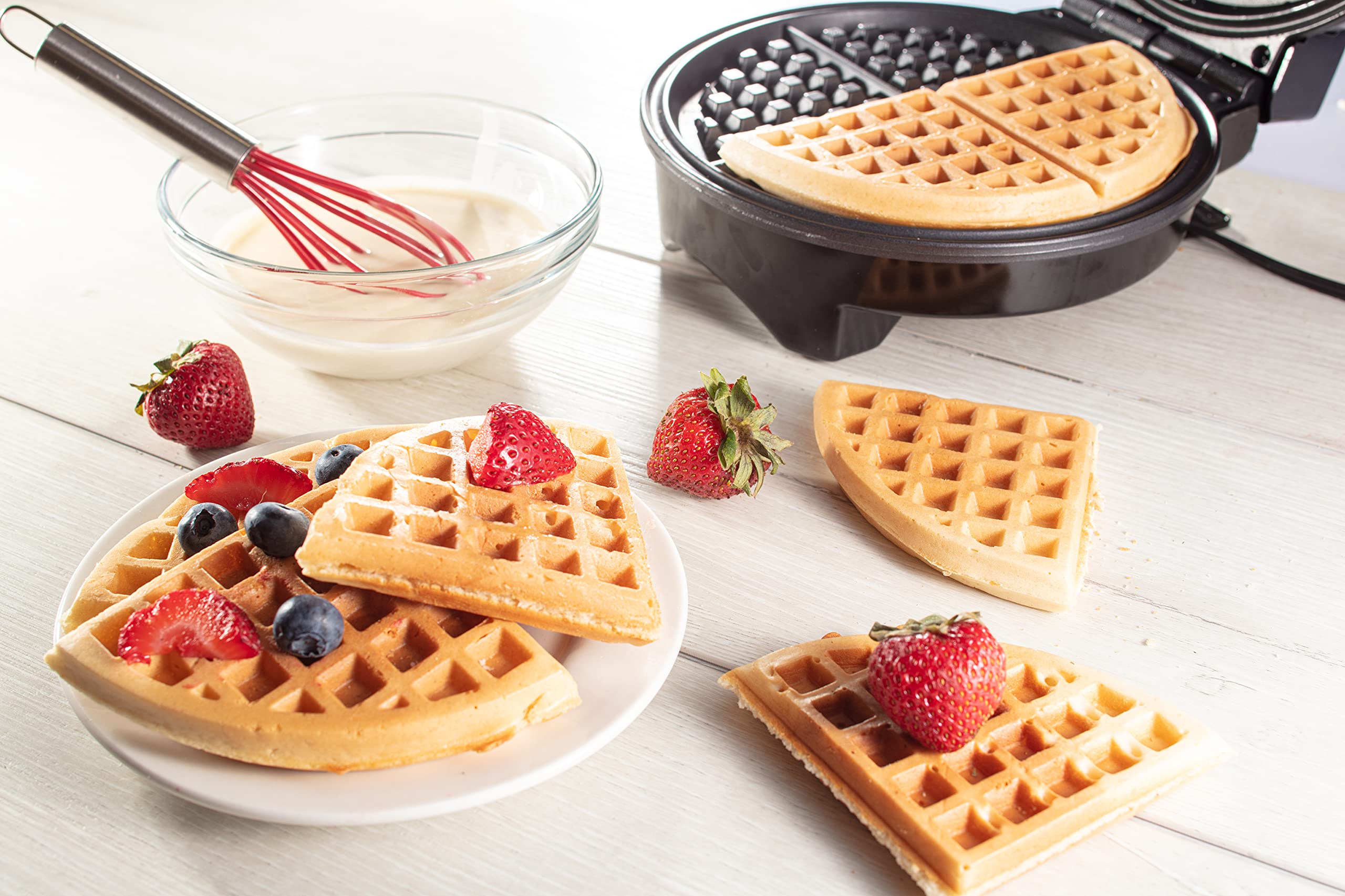 Cucina Pro 7-Inch Non-Stick Waffle Maker - Adjustable Browning Control for Thin American Style Waffles - Perfect for Breakfast, Brunch & Family Gatherings - Ideal Housewarming Gift & Kitchen Essential