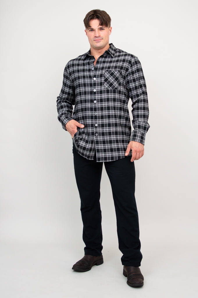 Men's Retro Plaid Cotton Shirt in Black - Stylish Casual Wear for Everyday Outfits and Office Looks
