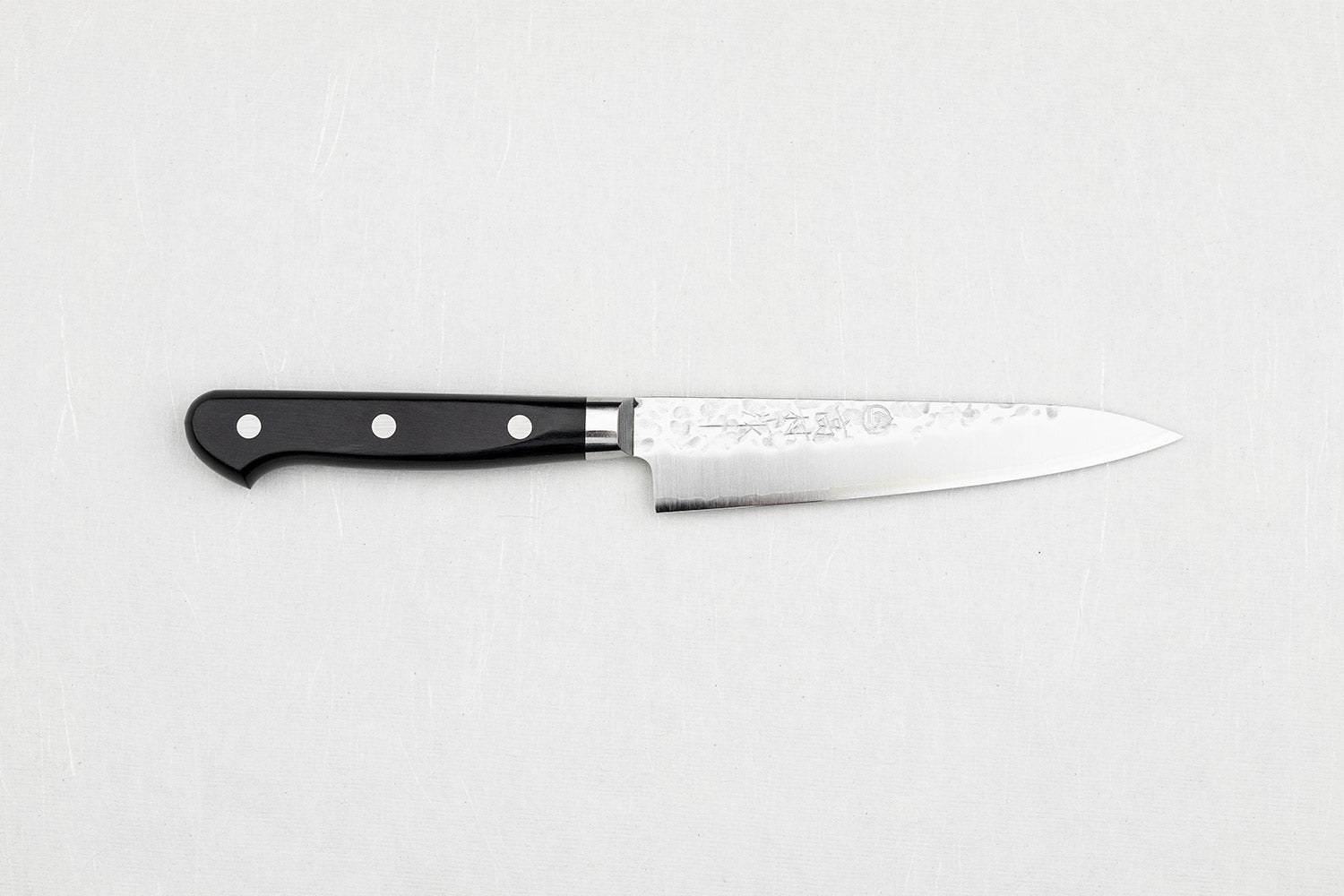 Takamura Kurogouhan Tsuchime Petty Knife 130mm - High Carbon Steel Japanese Kitchen Knife for Slicing, Peeling & Precision Cutting - Perfect for Chefs & Home Cooking