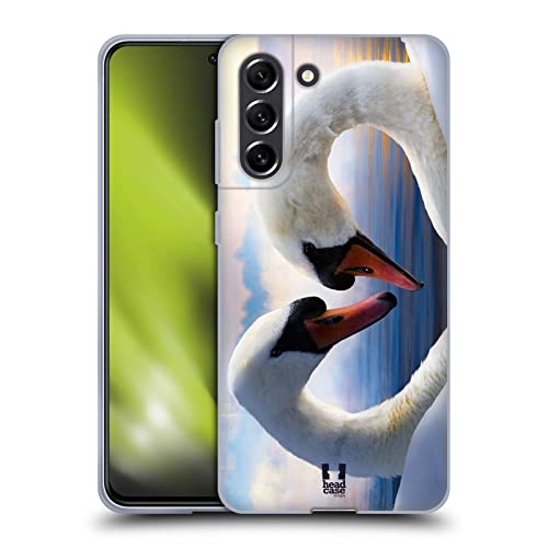 Swans In Love