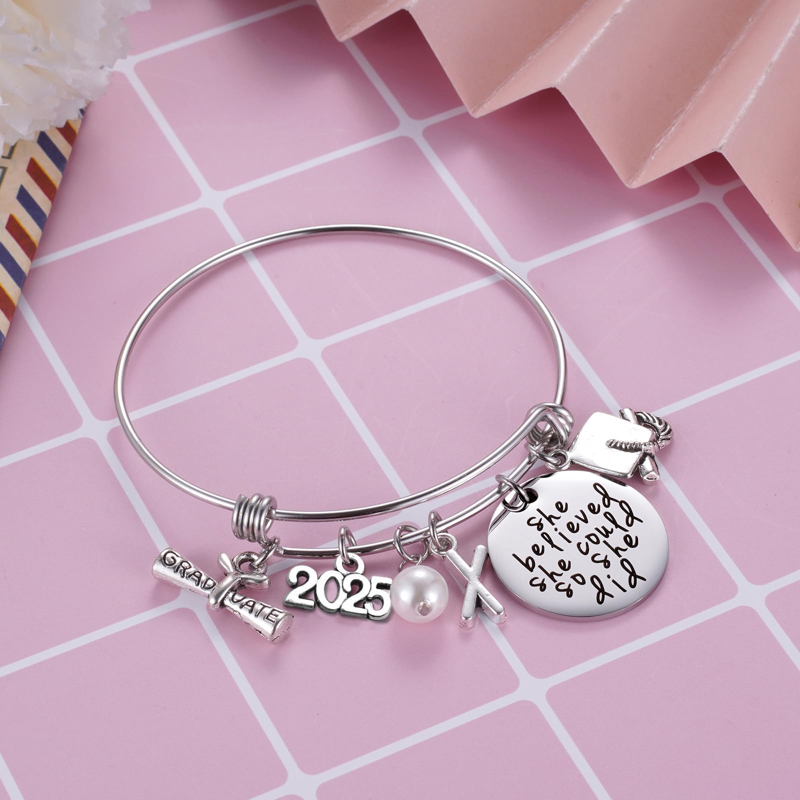 Ukodnus Class of 2025 Graduation Bracelet - Personalized 26 Initial Charm Bracelet for High School & College Seniors - Inspirational Graduation Gift for Women - Perfect for Graduation Ceremonies, Parties & Keepsakes