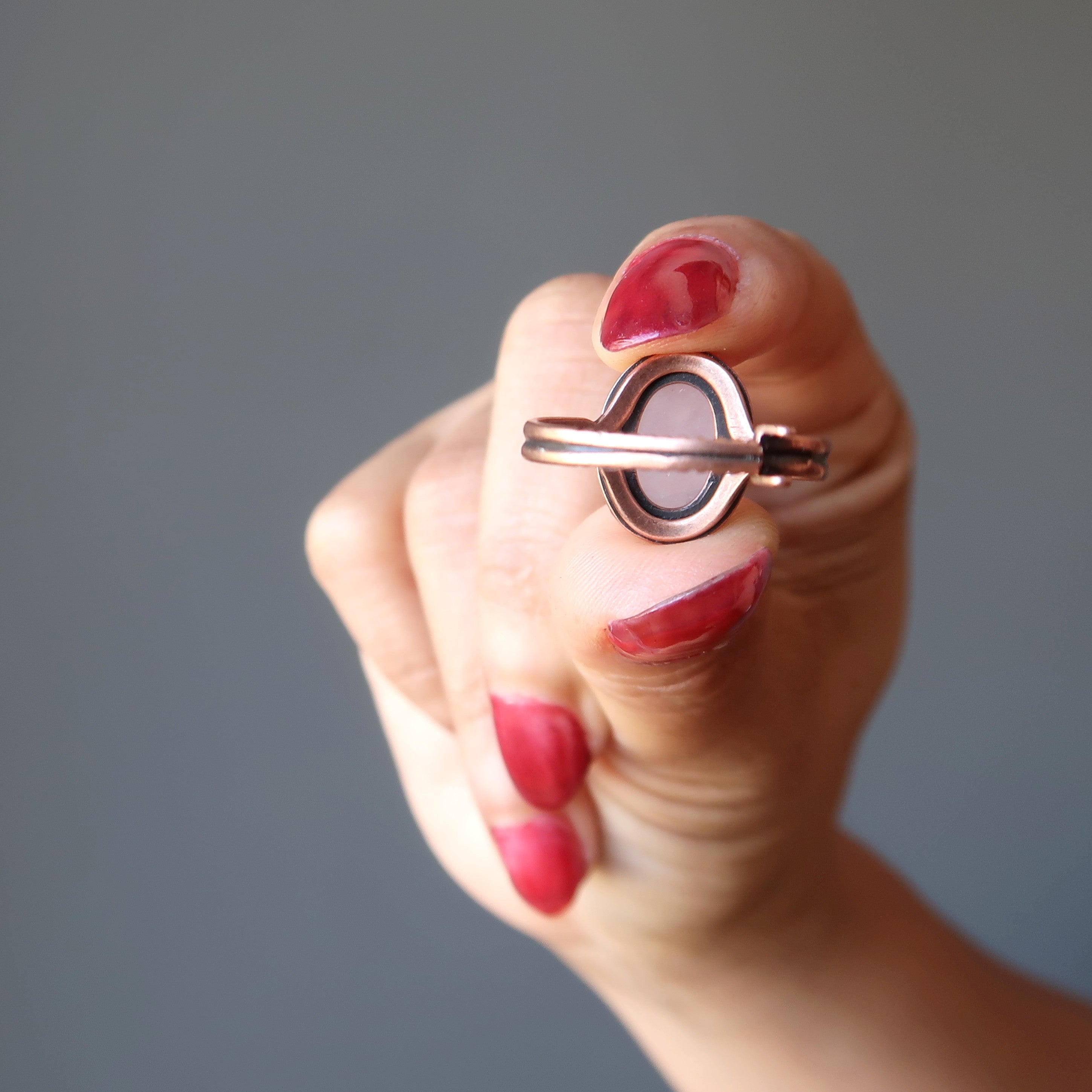 Rose Quartz Ring for Women - Oval Gemstone Copper Adjustable Healing Jewelry - Perfect for Meditation, Yoga & Spiritual Gifts