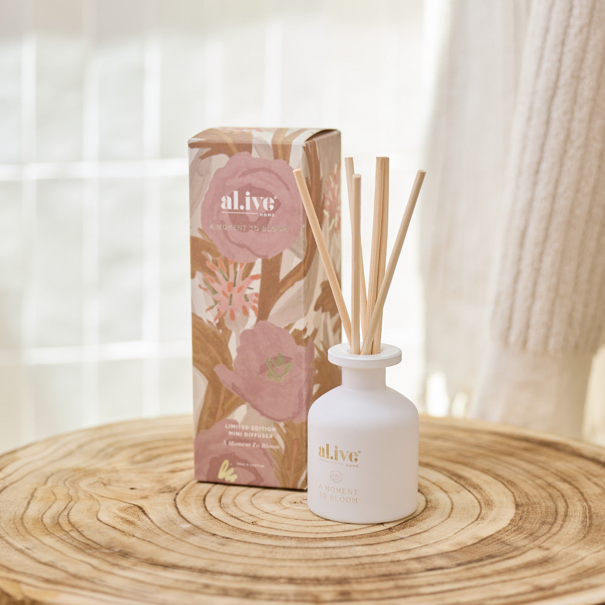 al.ive Mini Diffuser - Portable Essential Oil Diffuser for Home & Office, Aromatherapy Humidifier with 7 Color LED Lights, Quiet Ultrasonic Mist Maker - Perfect for Relaxation, Yoga & Bedroom Decor