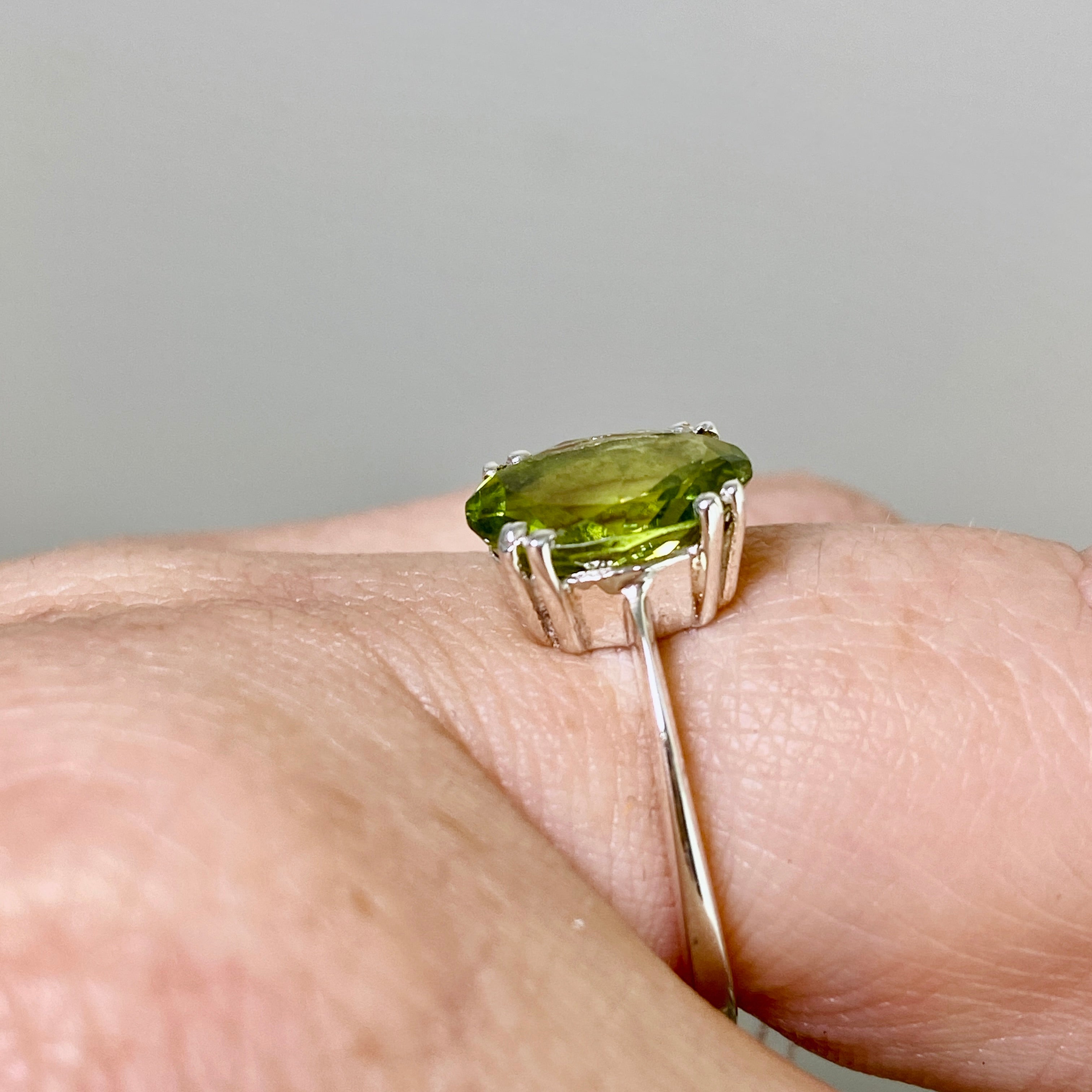 Peridot Oval Faceted Ring Size 5.5 - Dainty Green Gemstone Jewelry for Women - Perfect for Engagement, Anniversary & Everyday Wear
