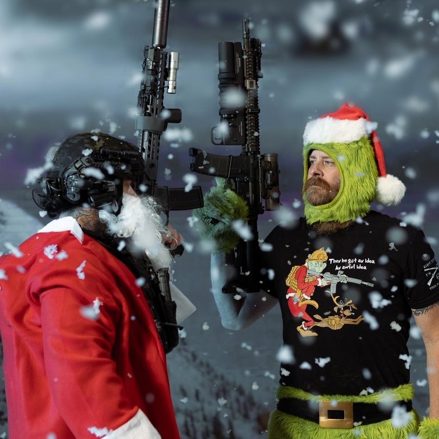 Operator Grinch T-Shirt - Black | Funny Christmas Graphic Tee for Men & Women - Perfect for Holiday Parties & Festive Gatherings