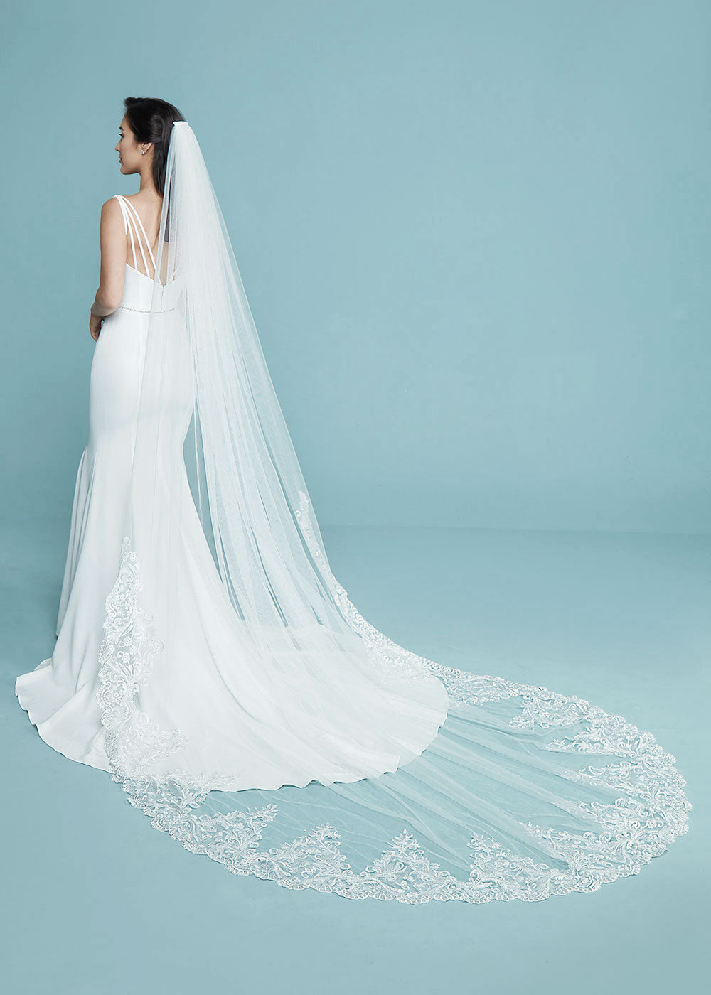 Isabelle Veil - Elegant Bridal Veil with Lace Trim, Perfect for Weddings, Prom & Special Occasions