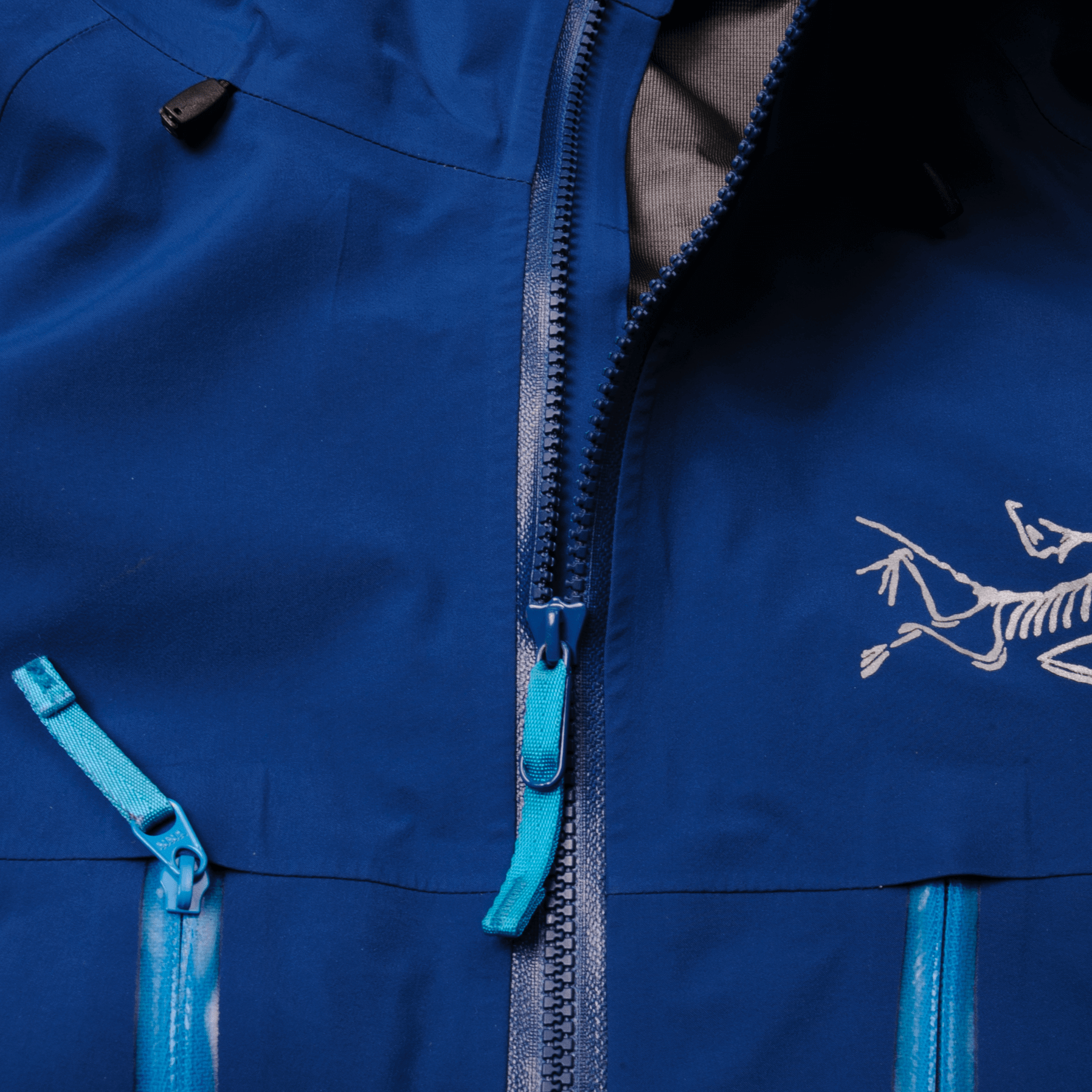 Arcteryx Rush Jacket - Men's Waterproof Ski & Snowboard Shell - Small Size - Perfect for Backcountry Skiing & Winter Adventures