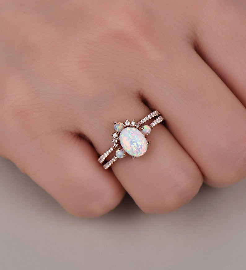 Stunning Women's White Fire Opal Engagement Ring Set with Three Stones - Perfect for Proposals, Anniversaries & Special Occasions