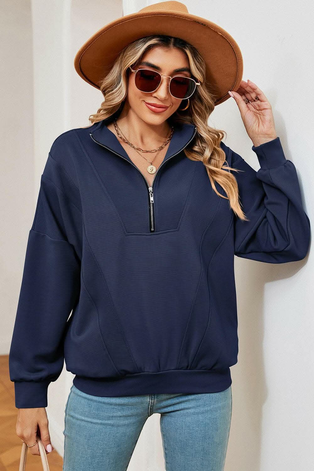 Stylish Women's Half Zip Sweatshirt with Pockets - Cozy Pullover for Casual Outfits, Outdoor Activities & Lounge Wear
