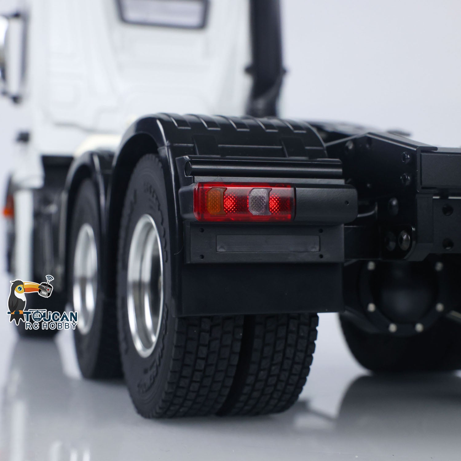 1/14 Scale 6x6 RC Tractor Truck - 2-Speed Metal Gearbox, Lockable Differential Axles, Ready-to-Run with Battery & Radio - Compatible with TAMIYA Trailers | Fast Free Shipping | Perfect for Off-Road Adventures, Construction Site Play & RC Truck Racing