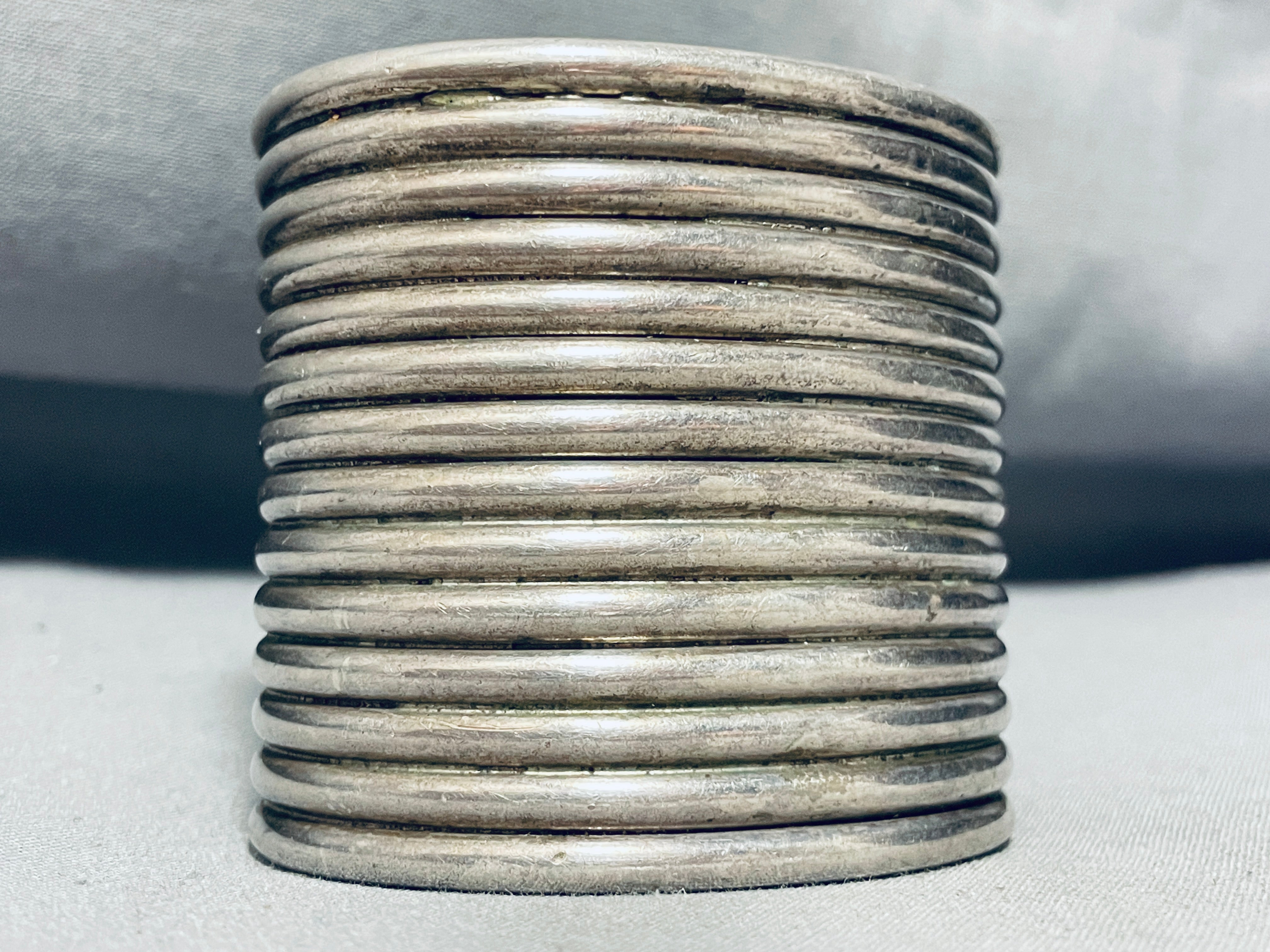 133 Grams 14 Story Tall Vintage Native American Navajo Skycraper Sterling Silver Bracelet