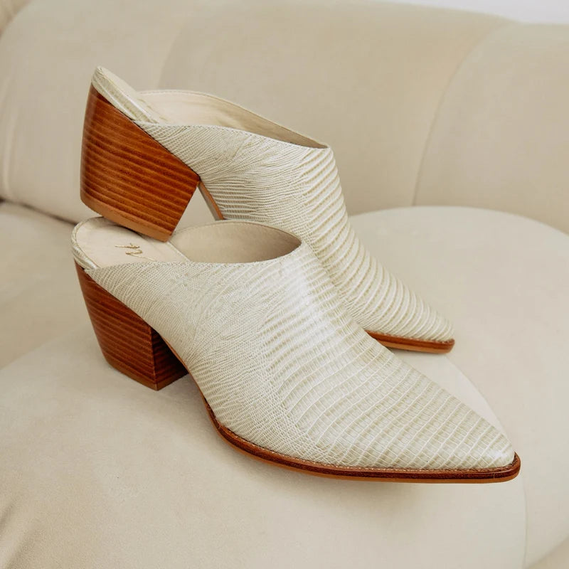 Matisse Women's Cammy Pointed Toe Mule Sandals - Beige Lizard Print Slip-On Shoes for Casual Outings & Office Wear