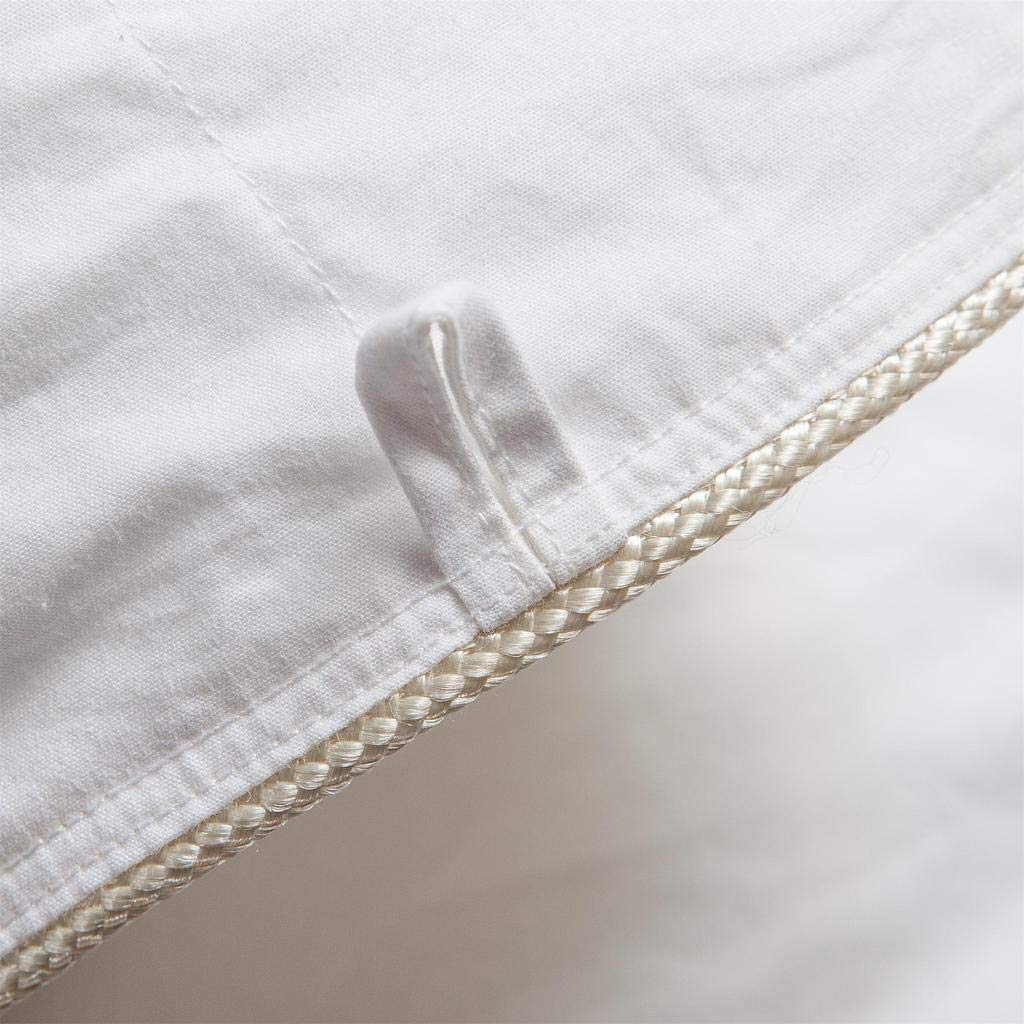 Luxury Queen Size White Goose Down Comforter - Hypoallergenic & Breathable Feather Duvet Insert for All Seasons - Perfect for Master Bedroom, Guest Room & Hotel Use