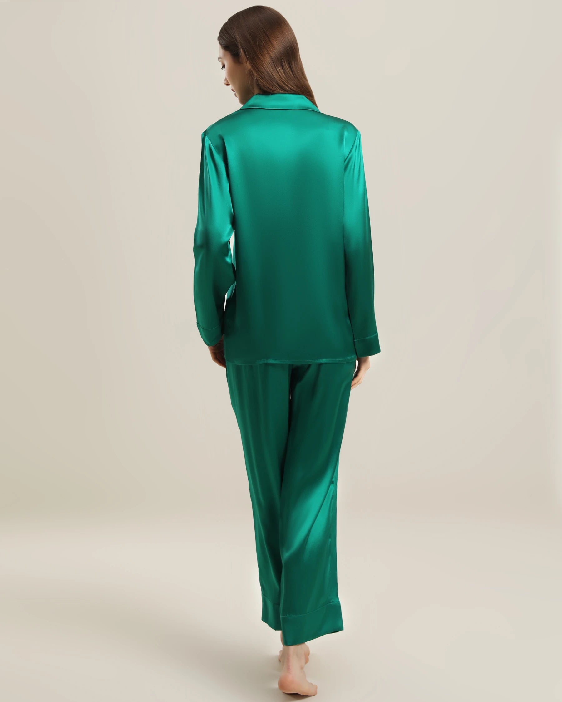 Luxury Women's Silk Pajama Set - Soft 100% Mulberry Silk Two-Piece Sleepwear for Women, Perfect for Relaxing at Home, Spa Days & Romantic Getaways