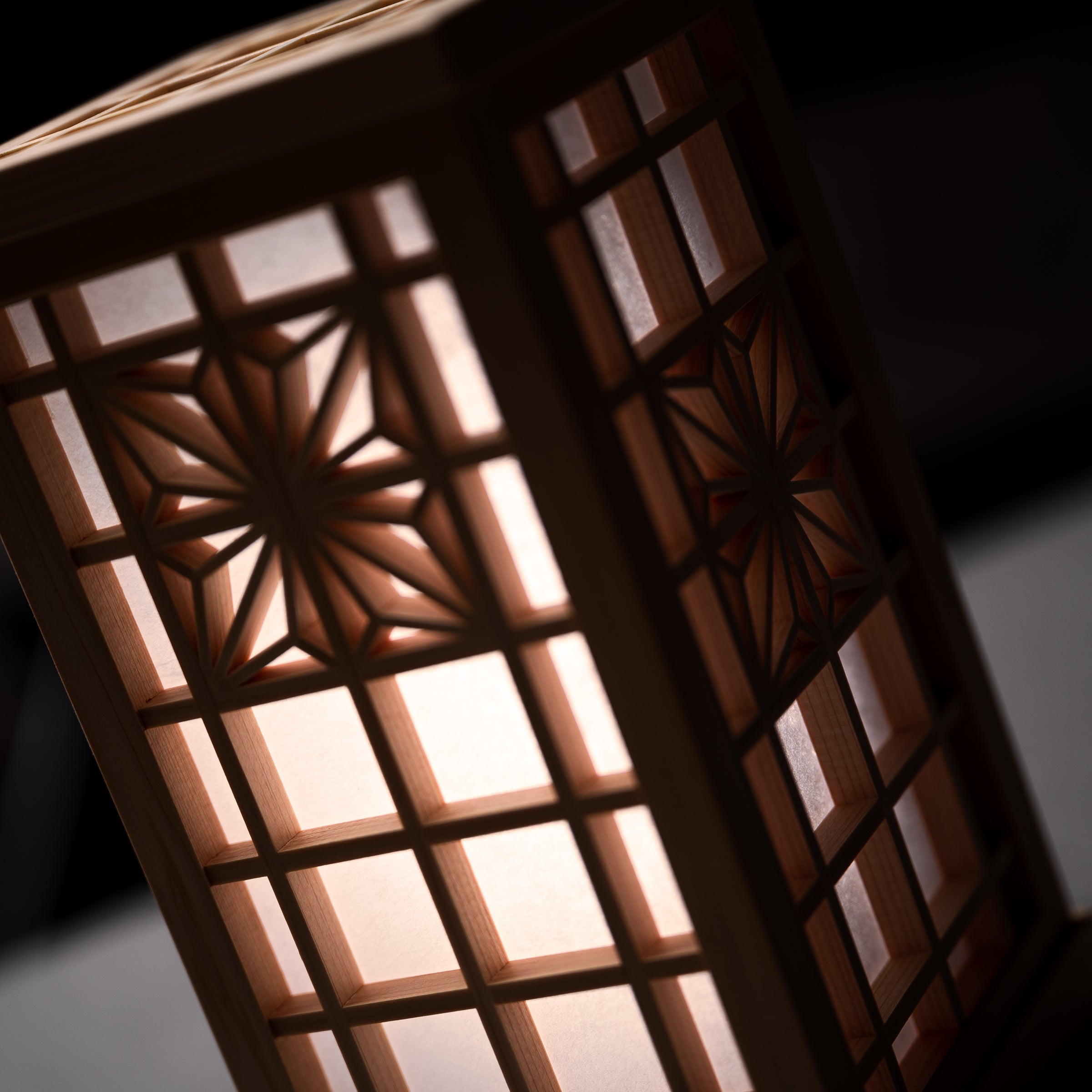 Handmade Kumiko Wooden Lamp Shade - Japanese Traditional Geometric Pattern Lighting Fixture for Living Room, Bedroom & Office Decor