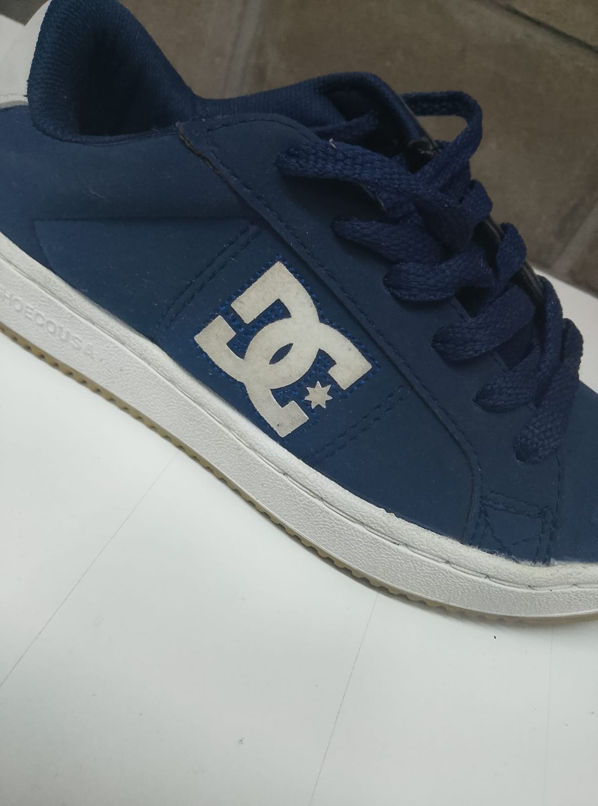DC Striker Boys Skate Shoes - Lightweight & Durable for Skateboarding, Casual Wear (Outlet Product) - Perfect for School, Sports & Everyday Use