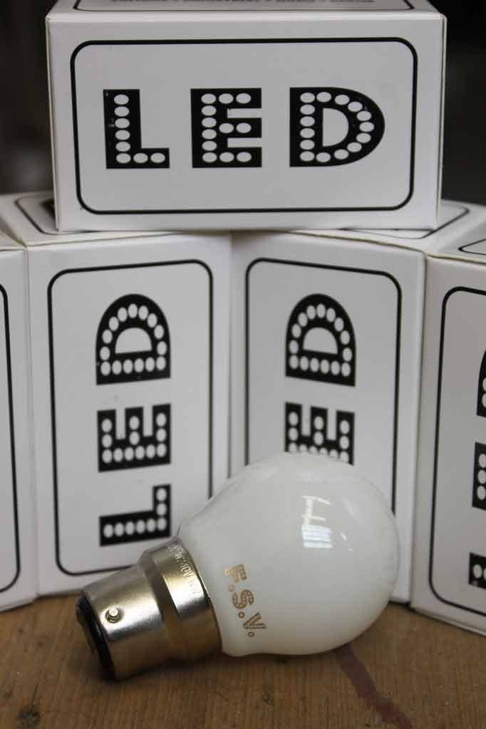 3W B22 LED G45 Round 2700K Warm White Dimmable Light Bulb - Perfect for Bedroom, Living Room & Table Lamps