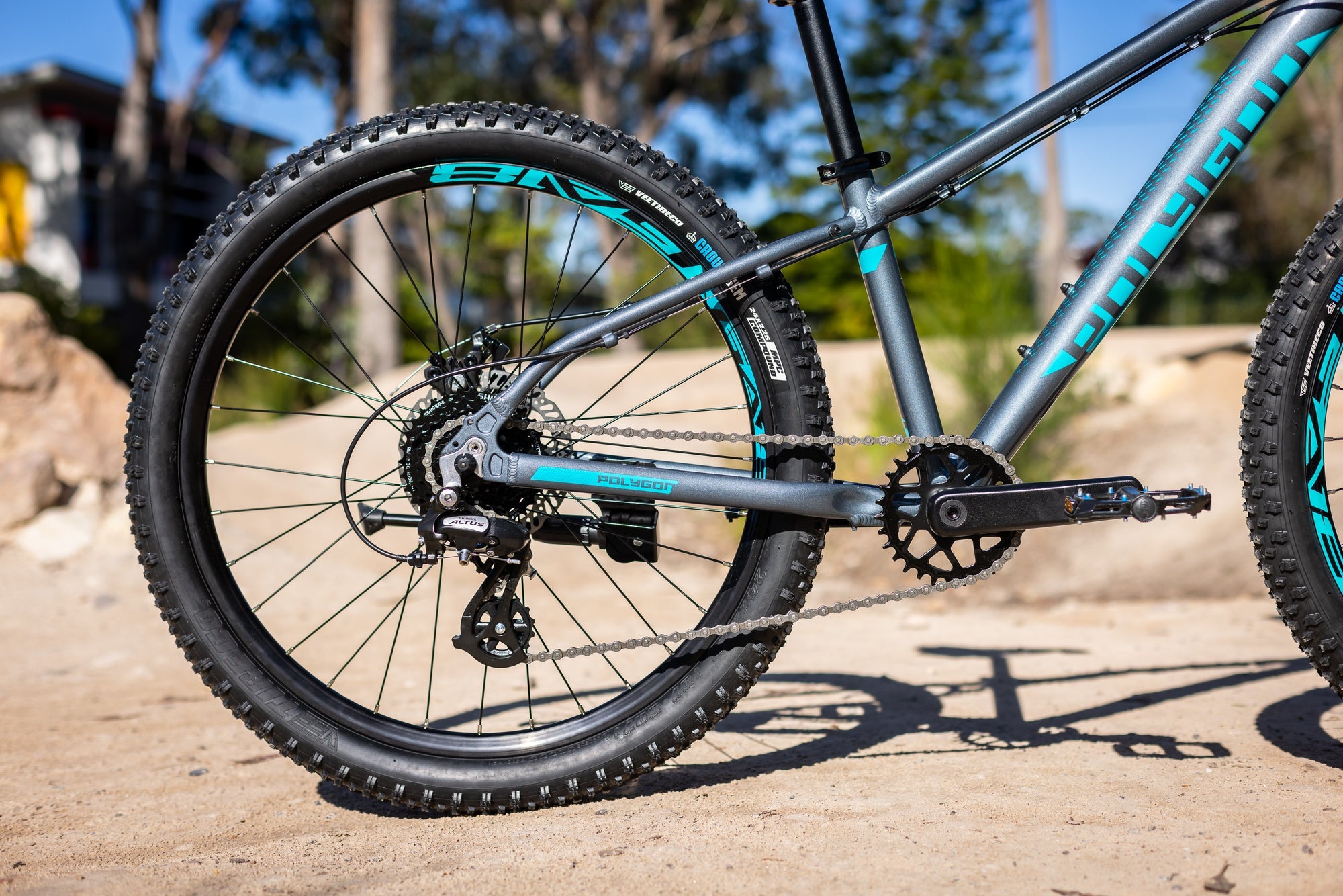 Polygon Premier 24 XC Disc Kids Mountain Bike - 24 Inch Wheels, Lightweight Aluminum Frame, Disc Brakes - Perfect for Trail Riding, Off-Road Adventures & Kids Cycling