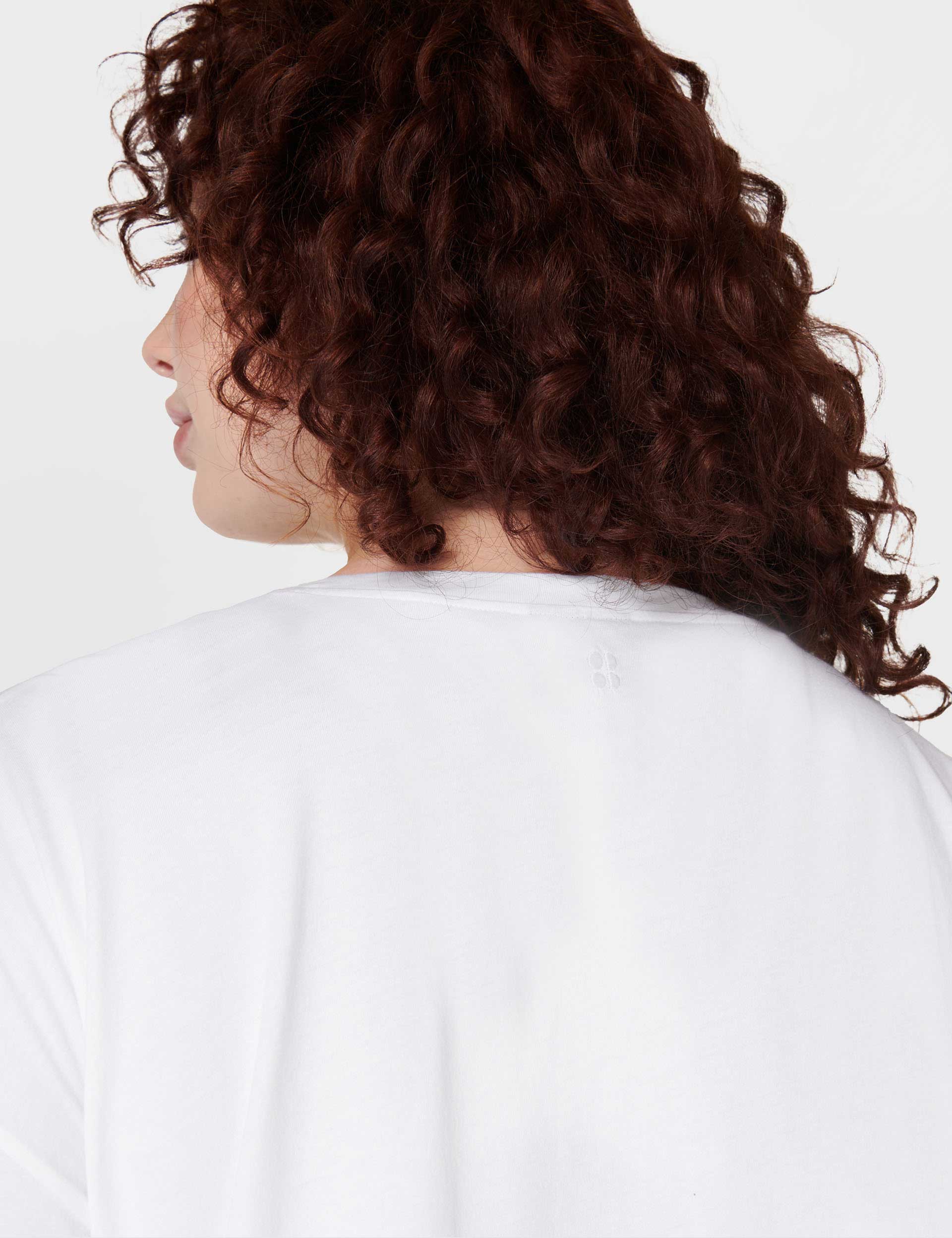 Essential Short Sleeve Crop T-Shirt for Women - Soft White Cotton Top | Perfect for Summer Outfits, Casual Wear & Layering