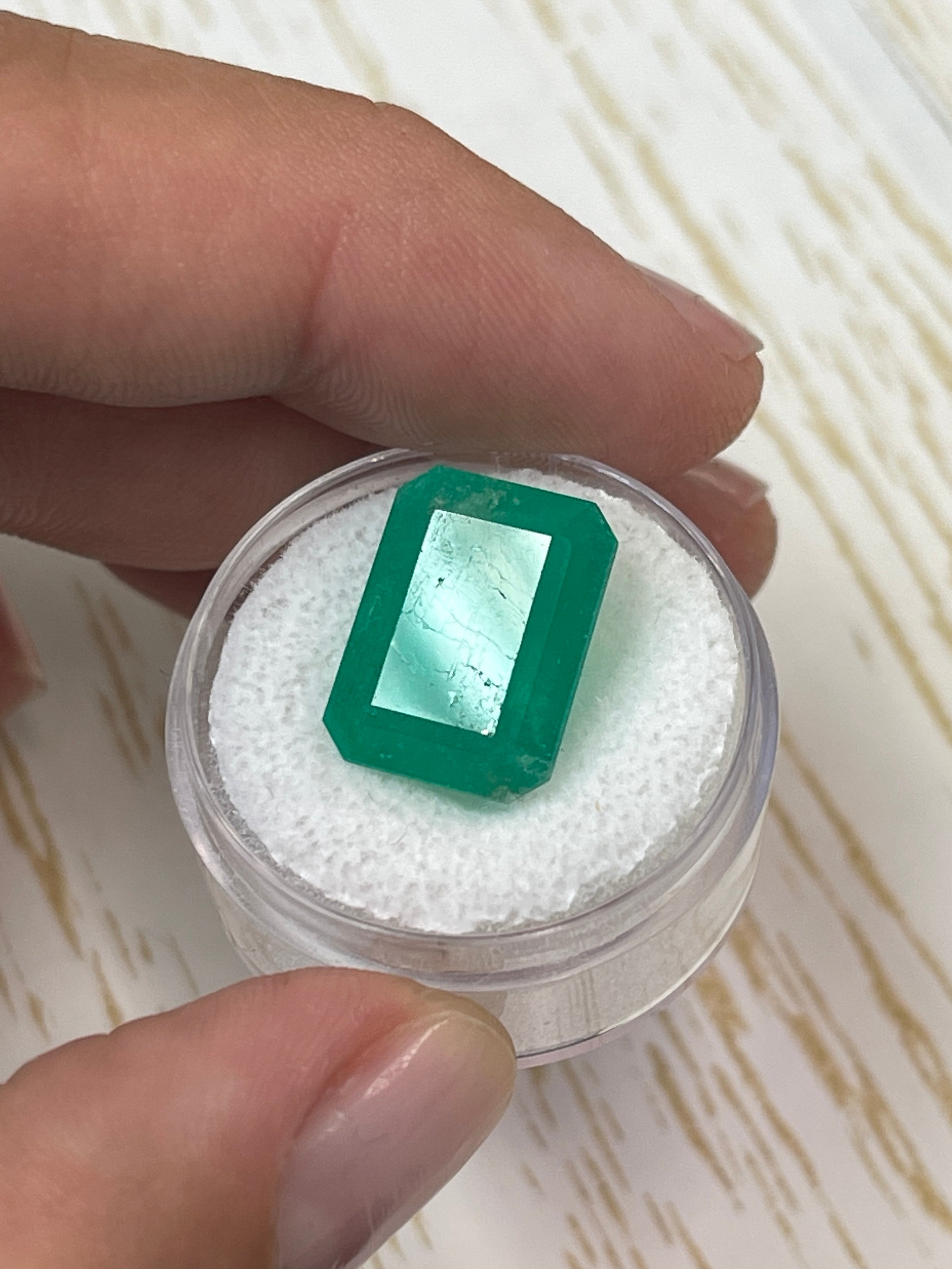 12.13 Carat Natural Colombian Emerald Loose Gemstone - 15.5x11.5mm Emerald Cut for Jewelry Making & Engagement Rings