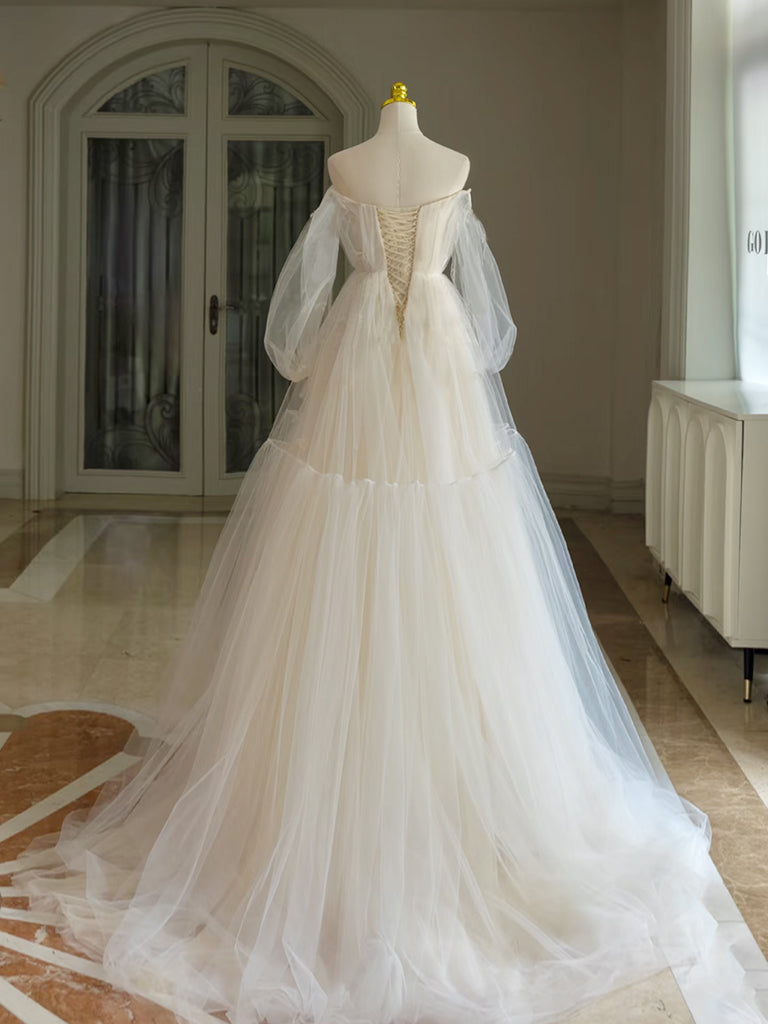 Elegant A-Line Tulle Long Sleeve Light Champagne Prom Dress - Formal Evening Gown for Homecoming, Wedding, Quinceañera & Special Occasions