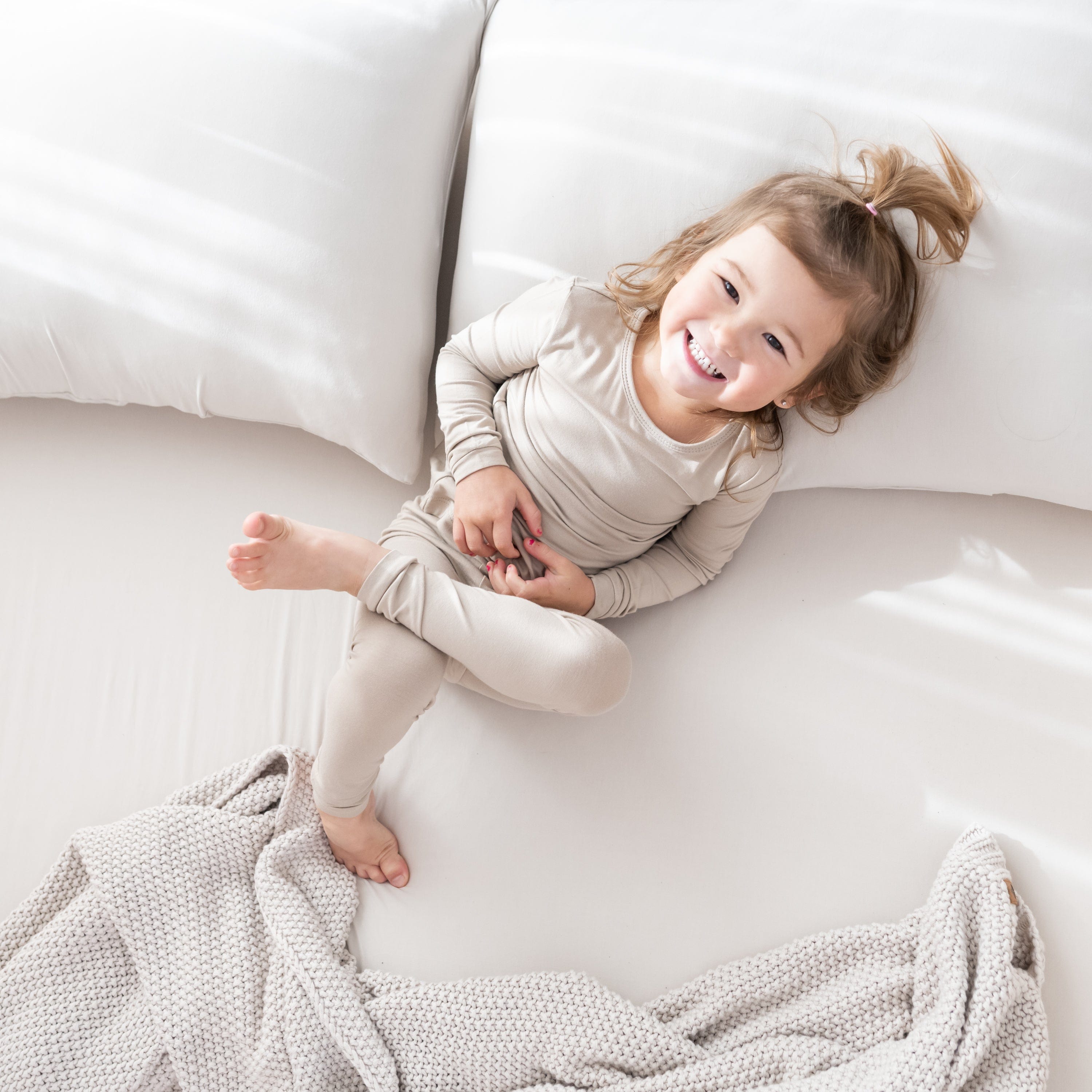Soft & Cozy Almond Long Sleeve Pajama Set for Women - Comfortable Sleepwear for Cold Nights & Relaxing at Home