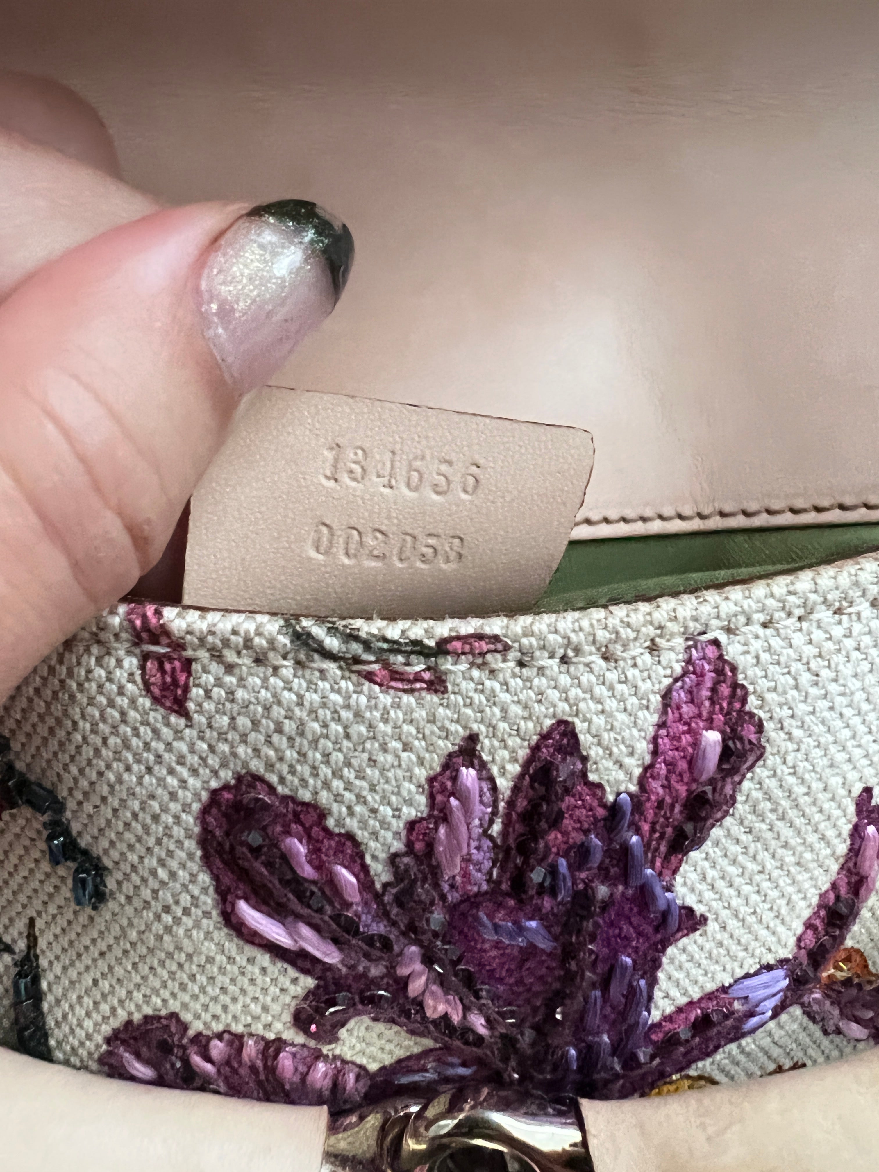 Gucci Beaded Floral Horsebit Chain Bag - Luxury Designer Crossbody Purse for Women, Perfect for Parties, Weddings & Evening Events