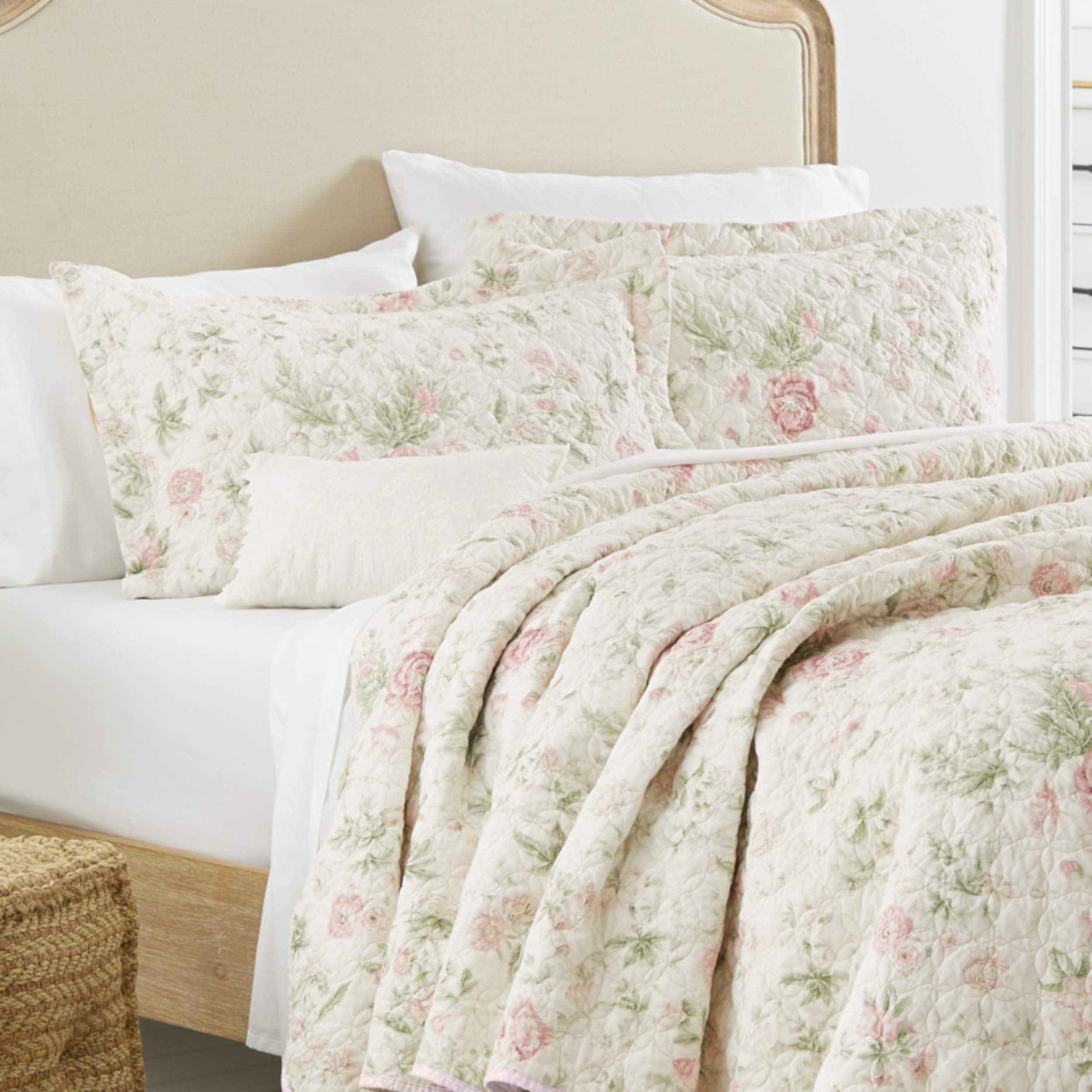 Laura Ashley Queen Quilt Set - Reversible 100% Cotton Bedding with Matching Shams, Lightweight All-Season Comforter for Master Bedroom & Guest Room (Breezy Floral Pink/Green, Queen Size)