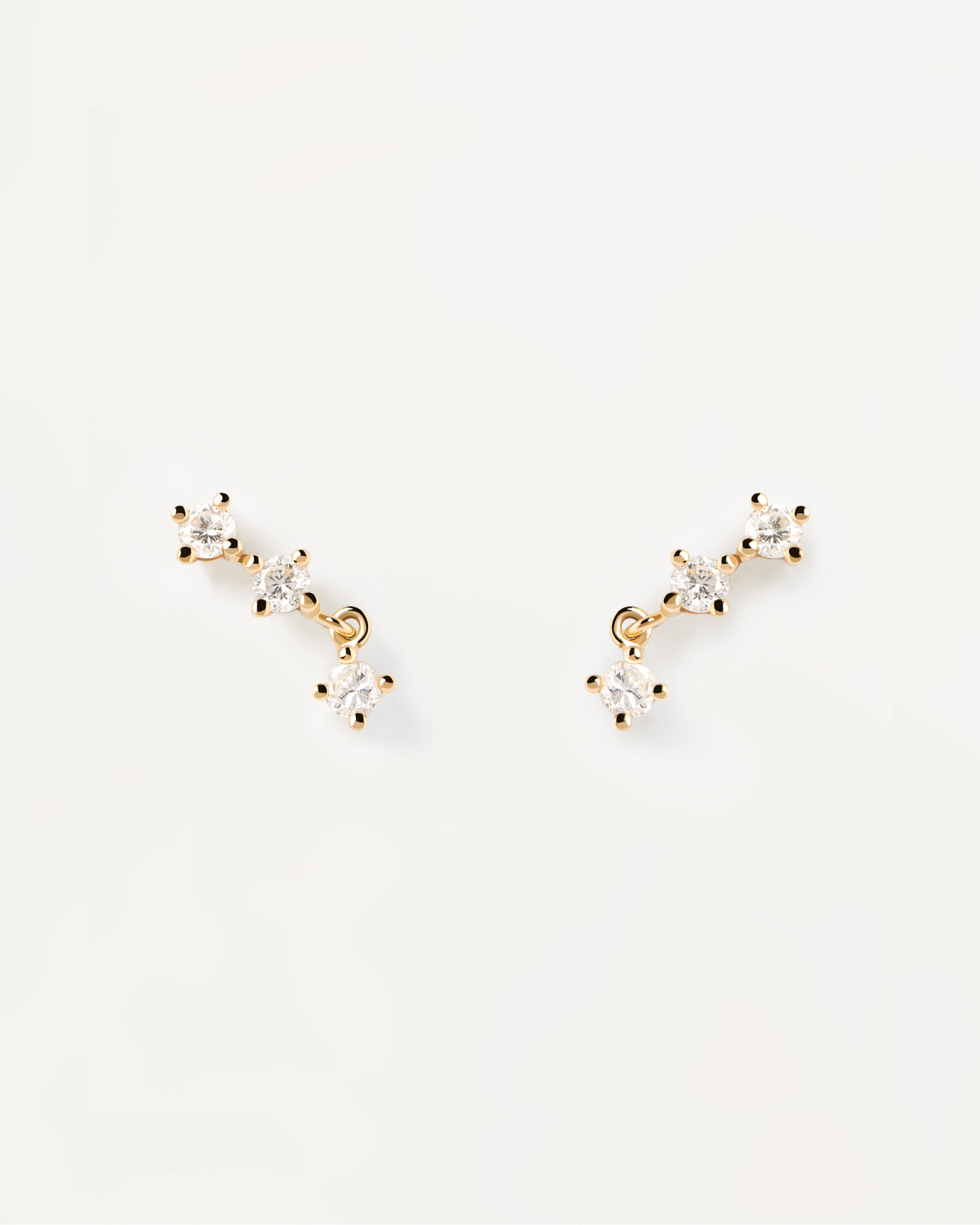 Diamonds and Gold Isabella Single Earring - Elegant Dangle Earring for Women, Perfect for Parties, Weddings & Special Occasions