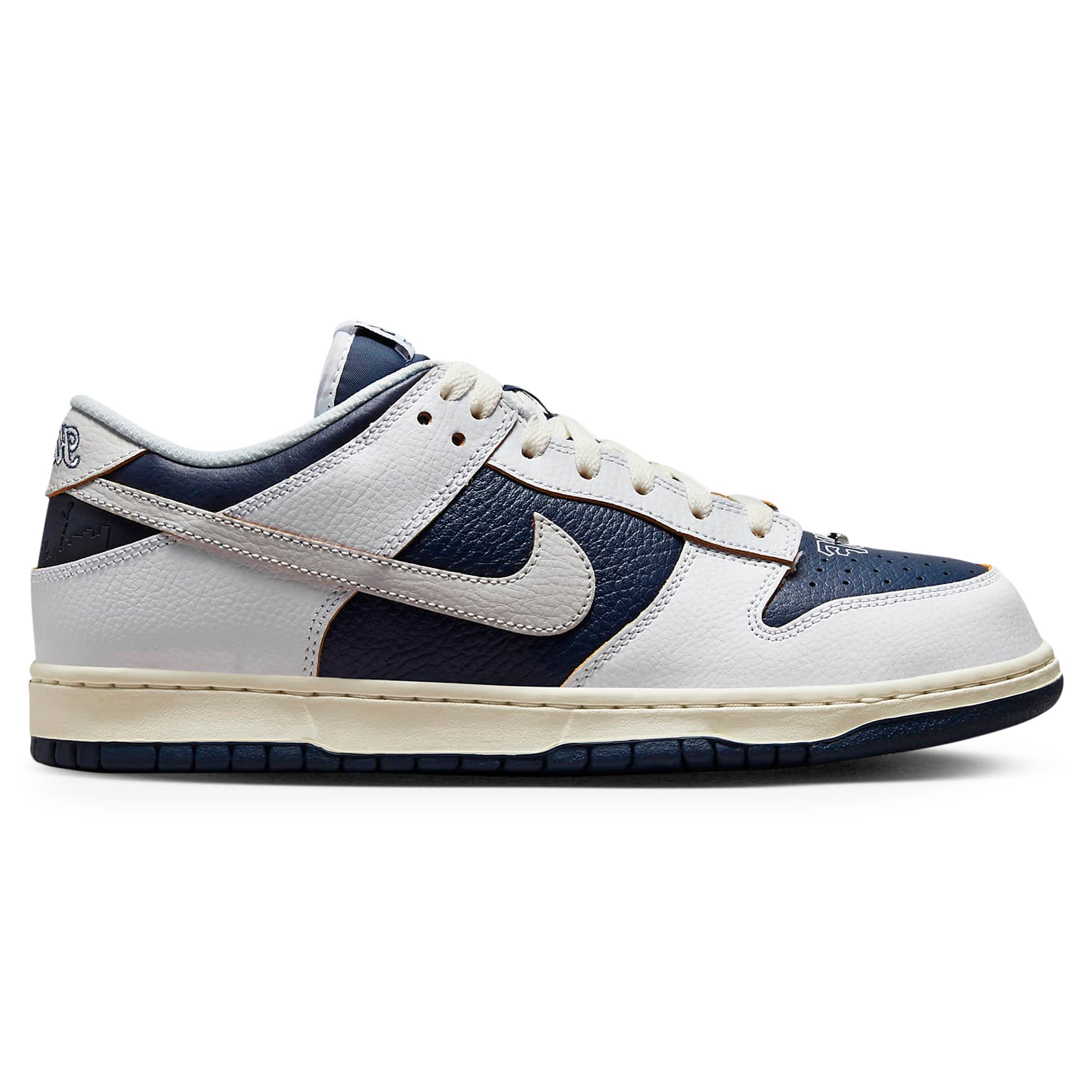 Nike x HUF SB Dunk Low New York City Sneakers - Limited Edition Skateboarding Shoes for Men & Women - Perfect for Streetwear Fashion & Urban Lifestyle