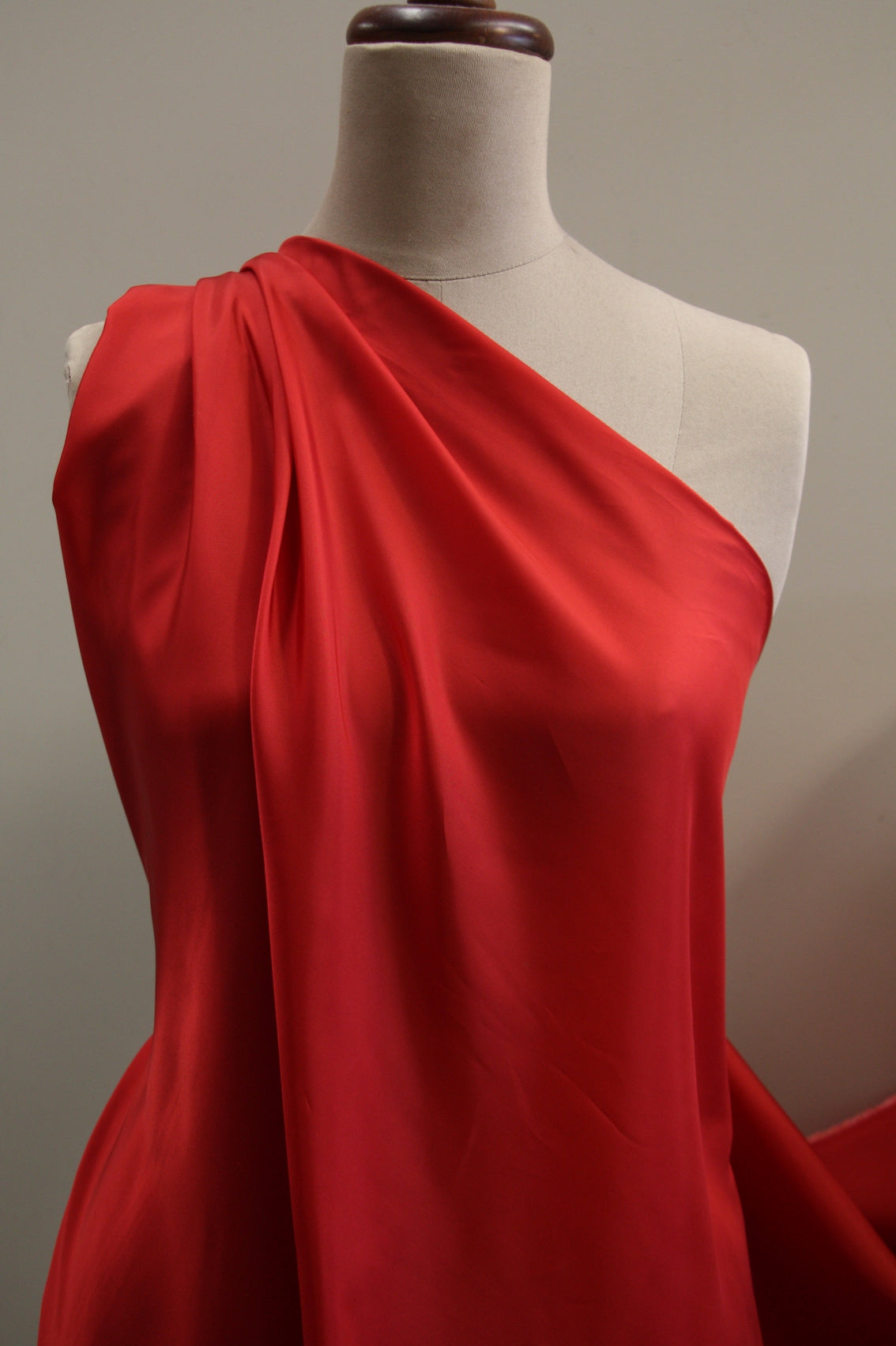 Cherry Pop Rayon Lining - Soft & Comfortable Fabric for Dresses, Skirts & Blouses - Perfect for Summer Fashion & Casual Wear