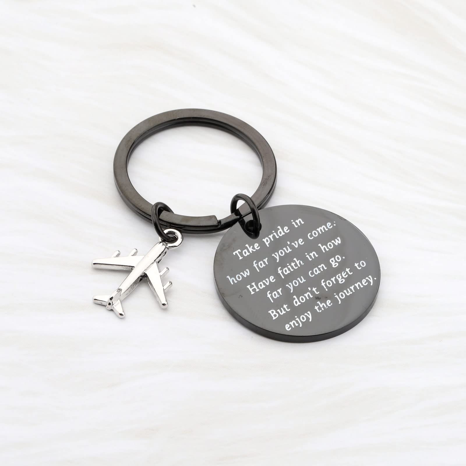 FUSTMW Aviation Keychain - Perfect Pilot & Flight Attendant Graduation Gift, Airplane Crew Souvenir - Ideal for Flight School Graduates, Cabin Crew Appreciation & Aviation Enthusiasts | Great for Travel Accessories, Work Badge Holder & Gift Giving Occasions
