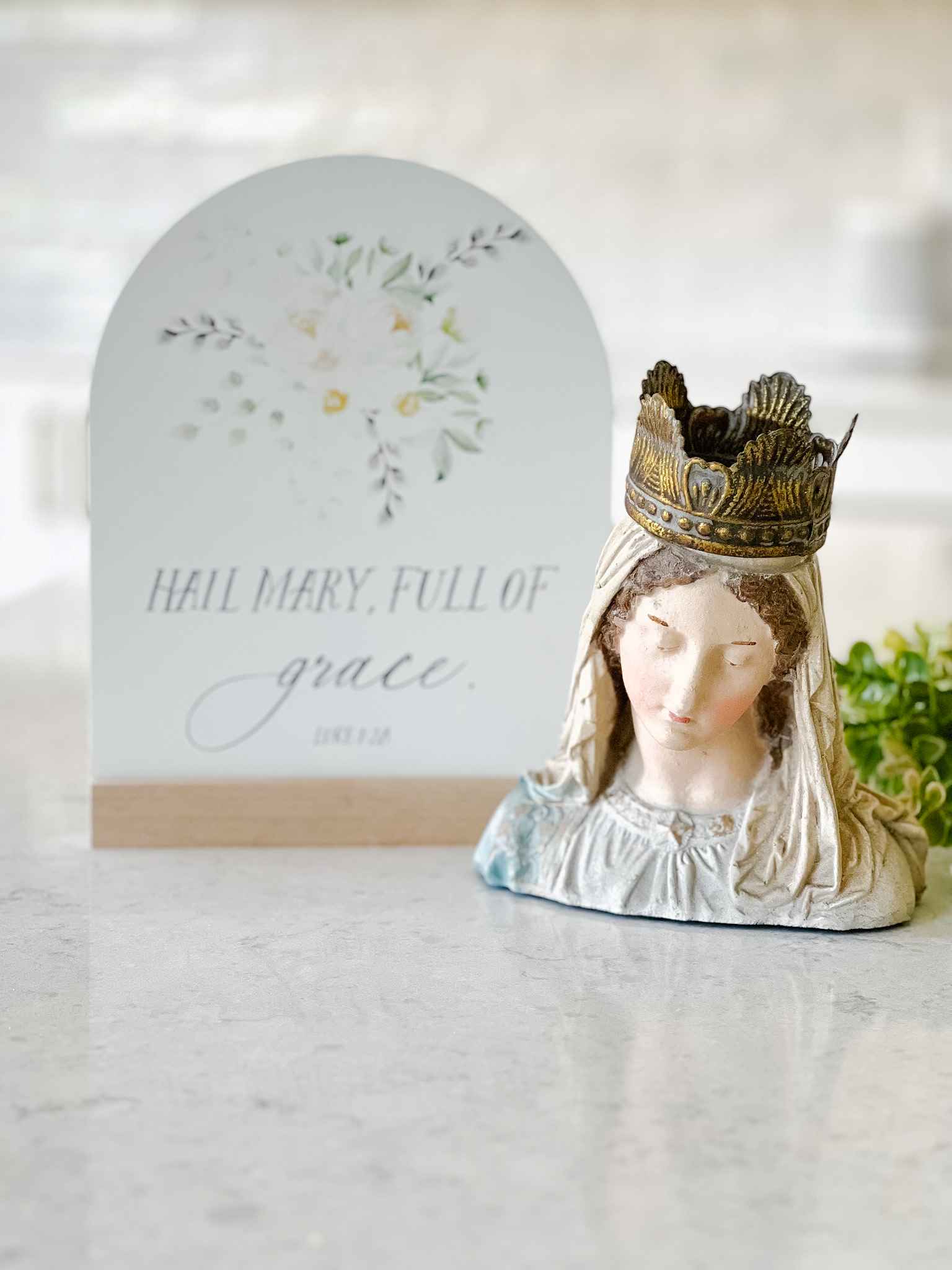 Hail Mary Gift Set - Religious Catholic Prayer Box Set - Perfect for Baptism, First Communion, Confirmation & Spiritual Gifts