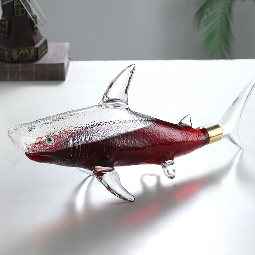 Premium Whiskey Decanter Set with 4 Glasses & Wood Stand - 1000ml Shark Design Glass Liquor Decanter for Whiskey, Scotch, Bourbon, Vodka - Elegant Home Bar Accessories & Perfect Gift for Wine Lovers - Ideal for Dinner Parties, Anniversary Celebrations & Man Cave Decor