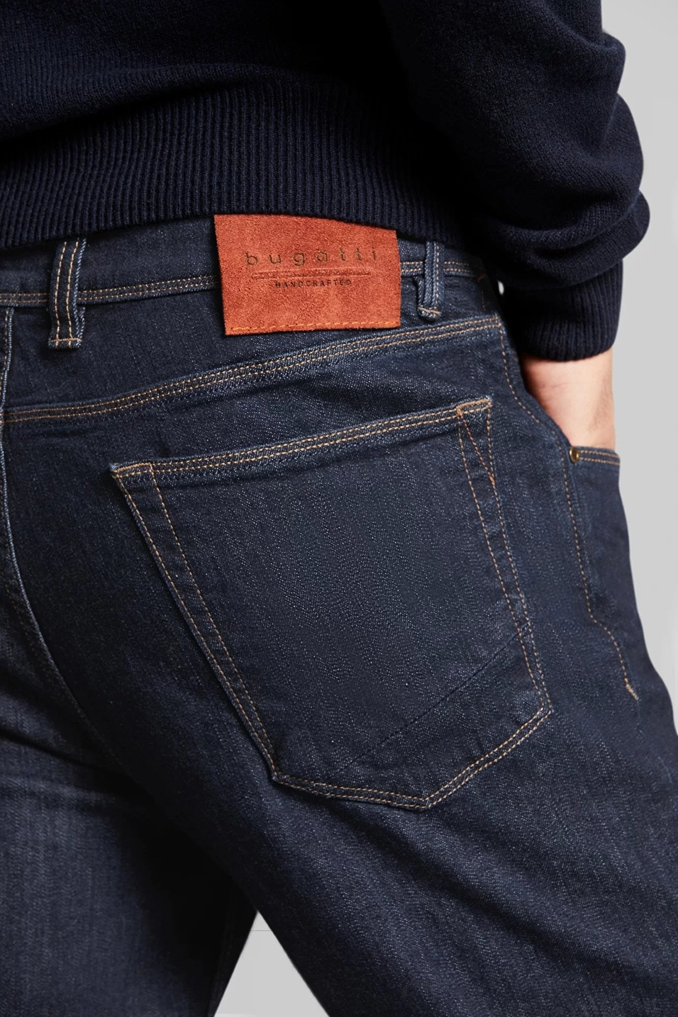 BUGATTI Men's Slim Fit Stretch Denim Jeans - Navy Blue & Classic Denim Wash - Comfortable & Stylish for Casual Wear, Work & Everyday Outfits