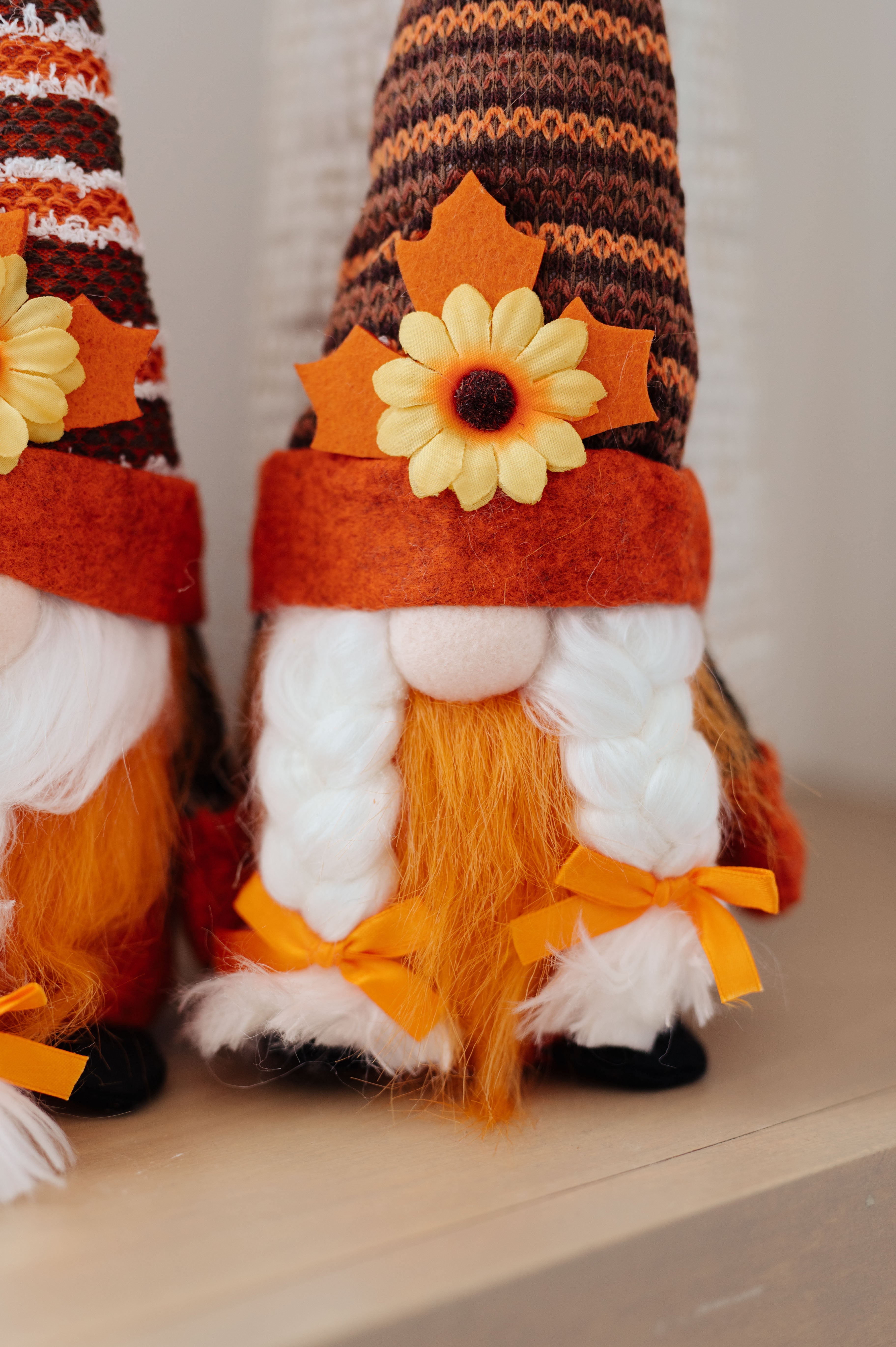 Fall Flowers Gnomes Set of 2 - Adorable Garden Decor for Autumn, Halloween & Thanksgiving Home Decor